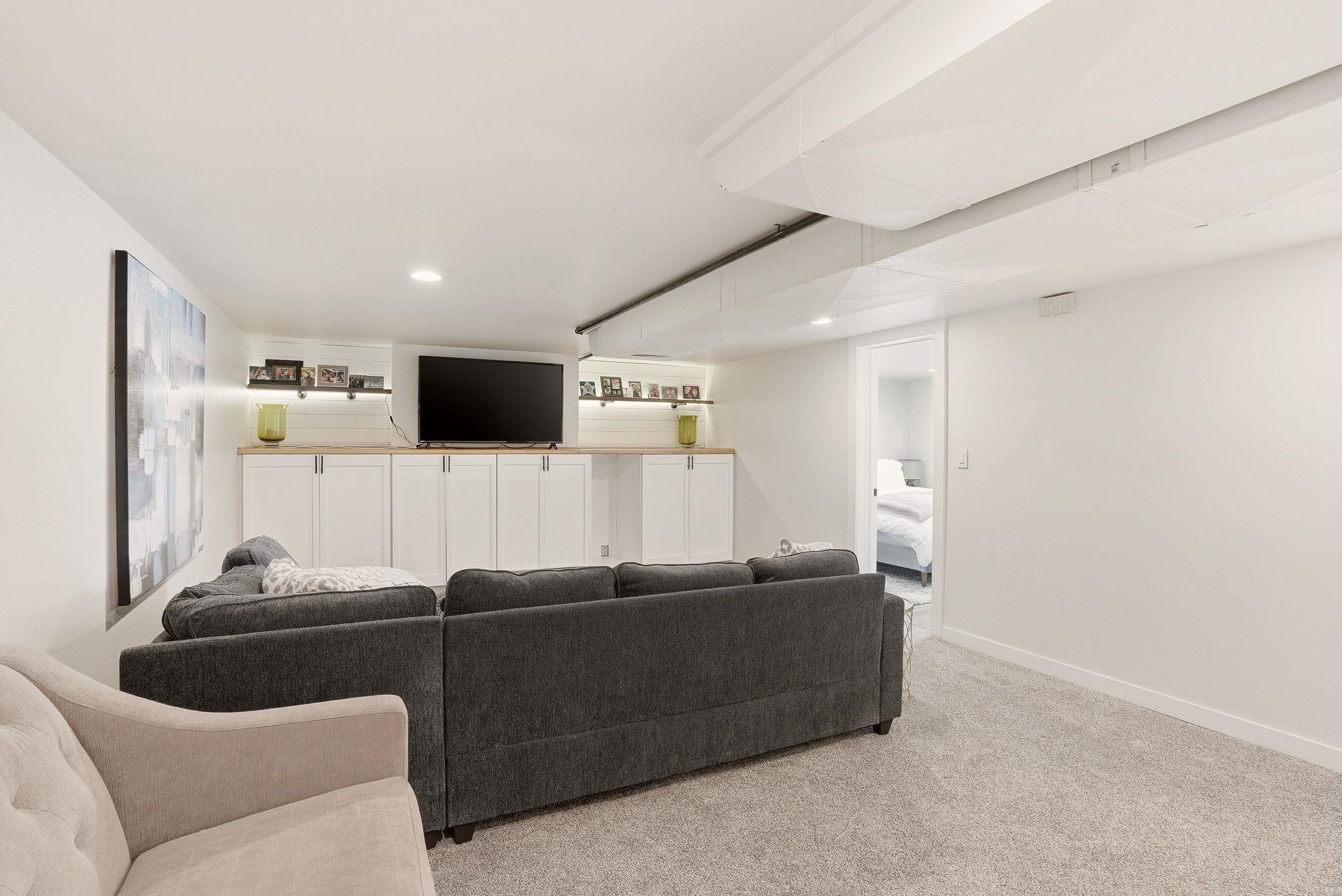 3023 E 16th Ave - Photo 16