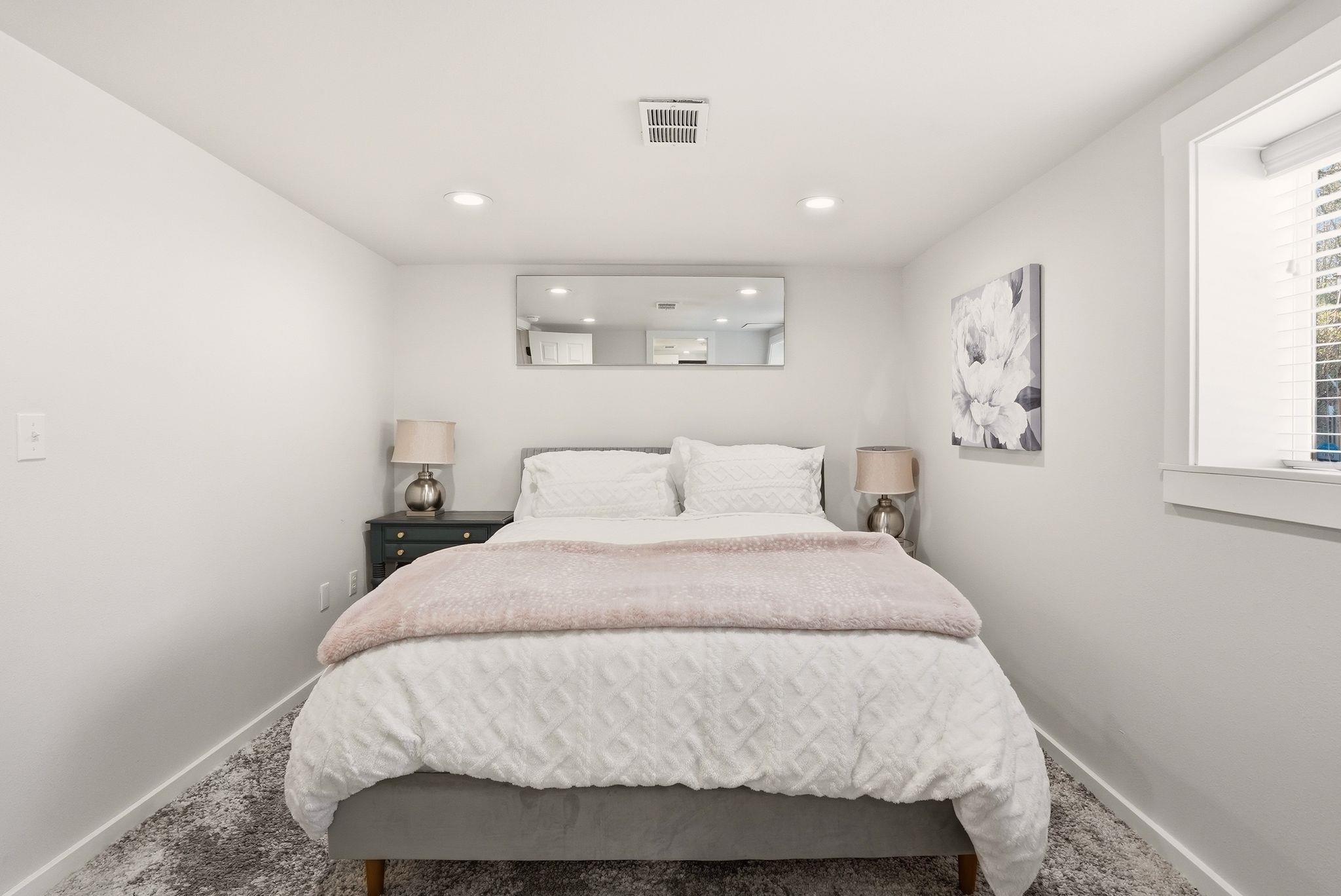 3023 E 16th Ave - Photo 19