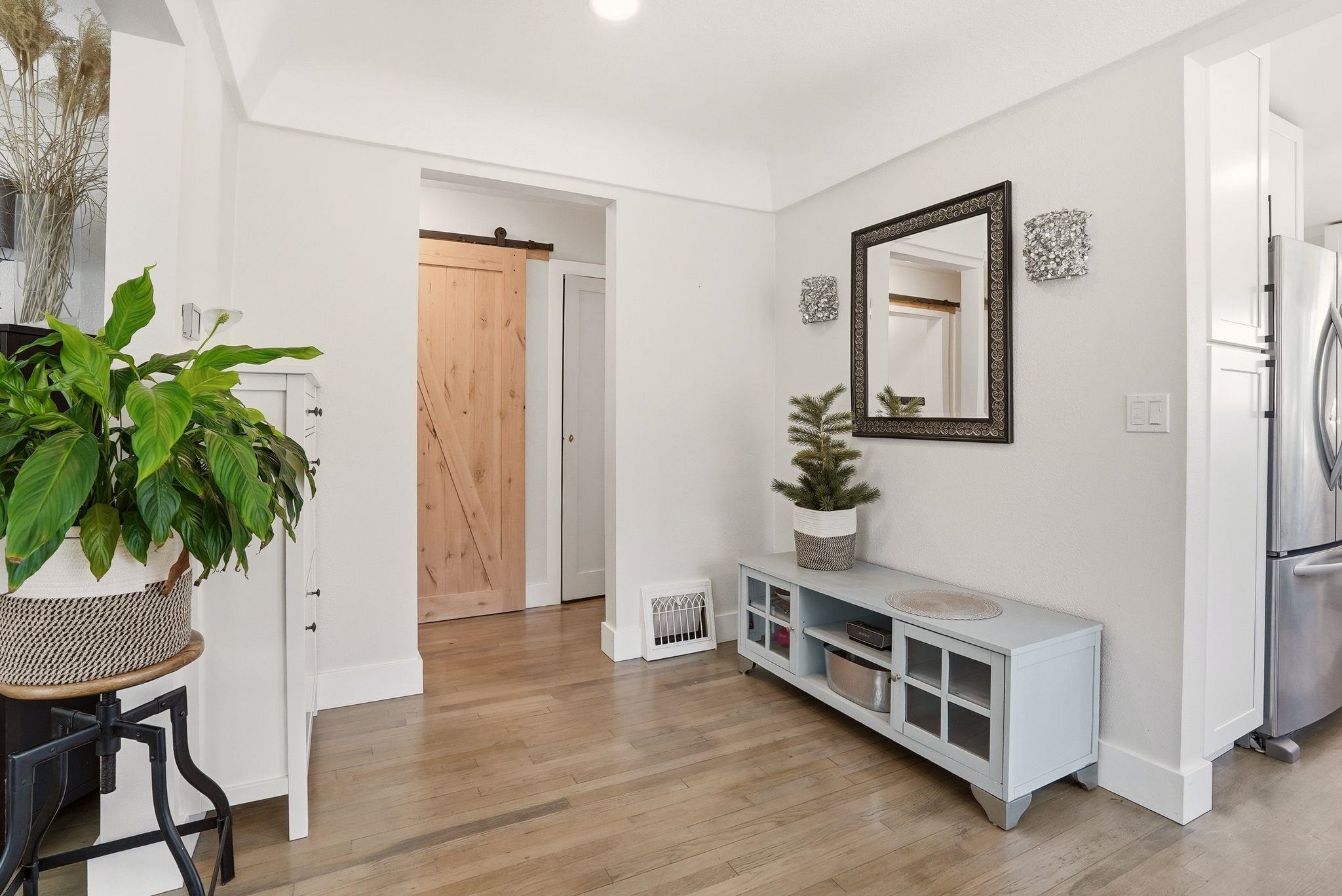3023 E 16th Ave - Photo 10