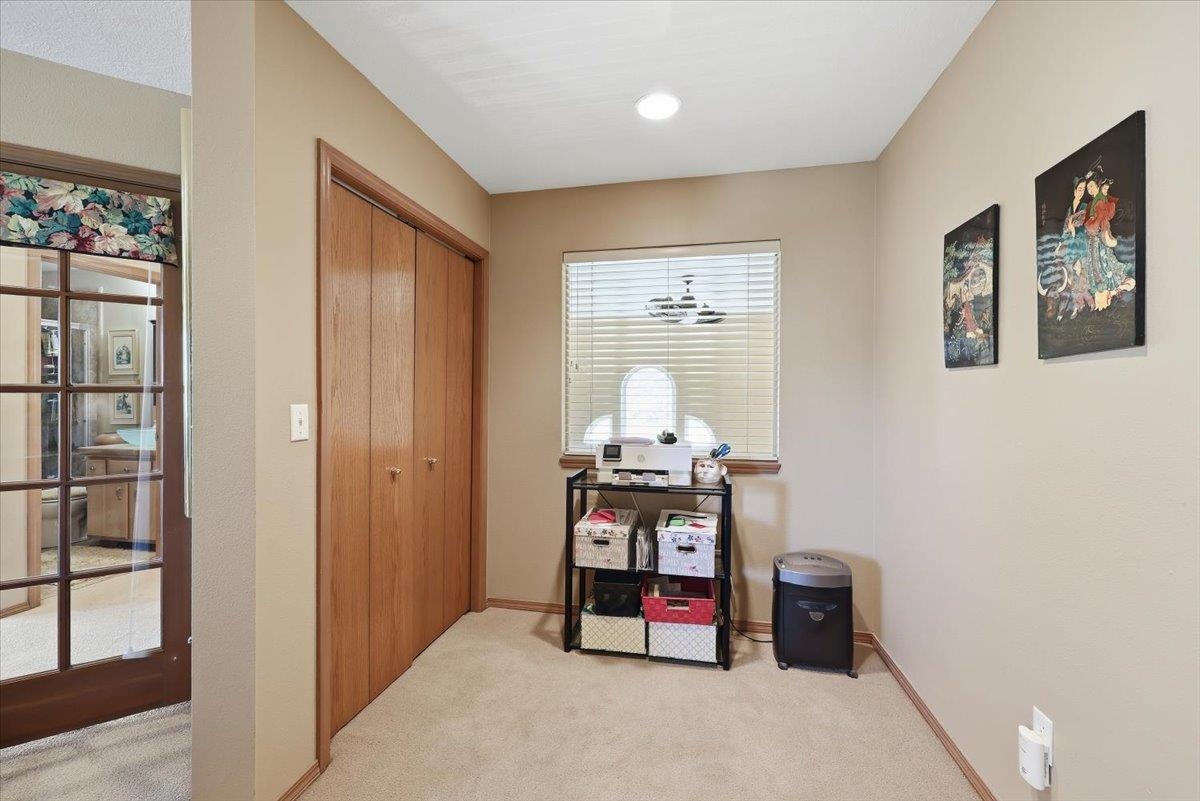 3001 S Winthrop Ln - Photo 35