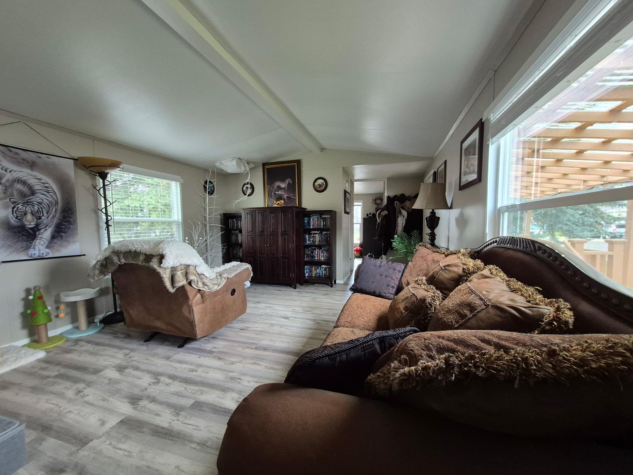 3925 E Farwell Rd - Photo 14
