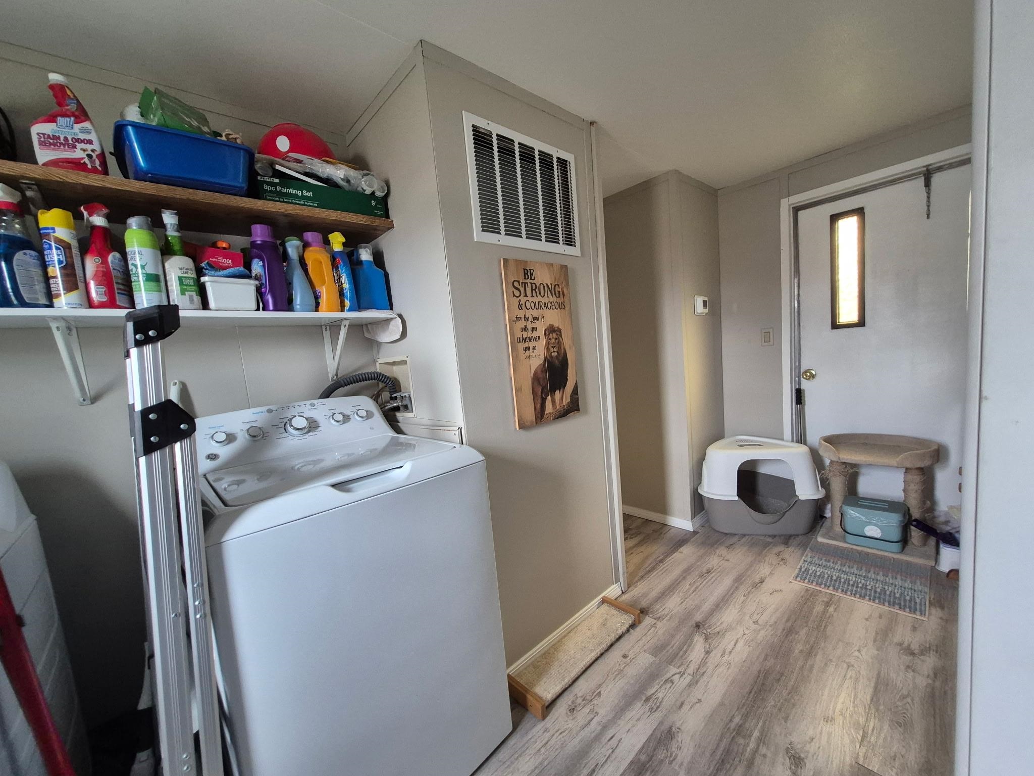 3925 E Farwell Rd - Photo 24