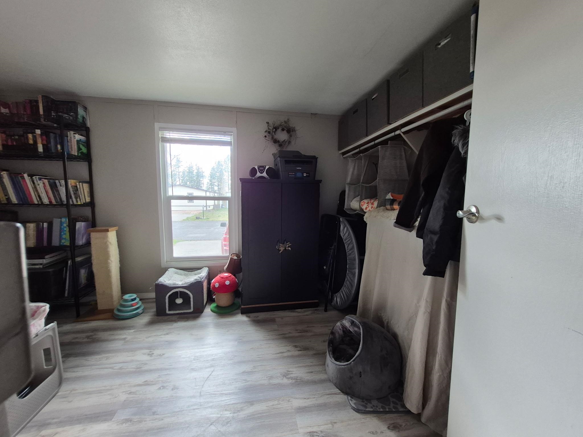 3925 E Farwell Rd - Photo 8