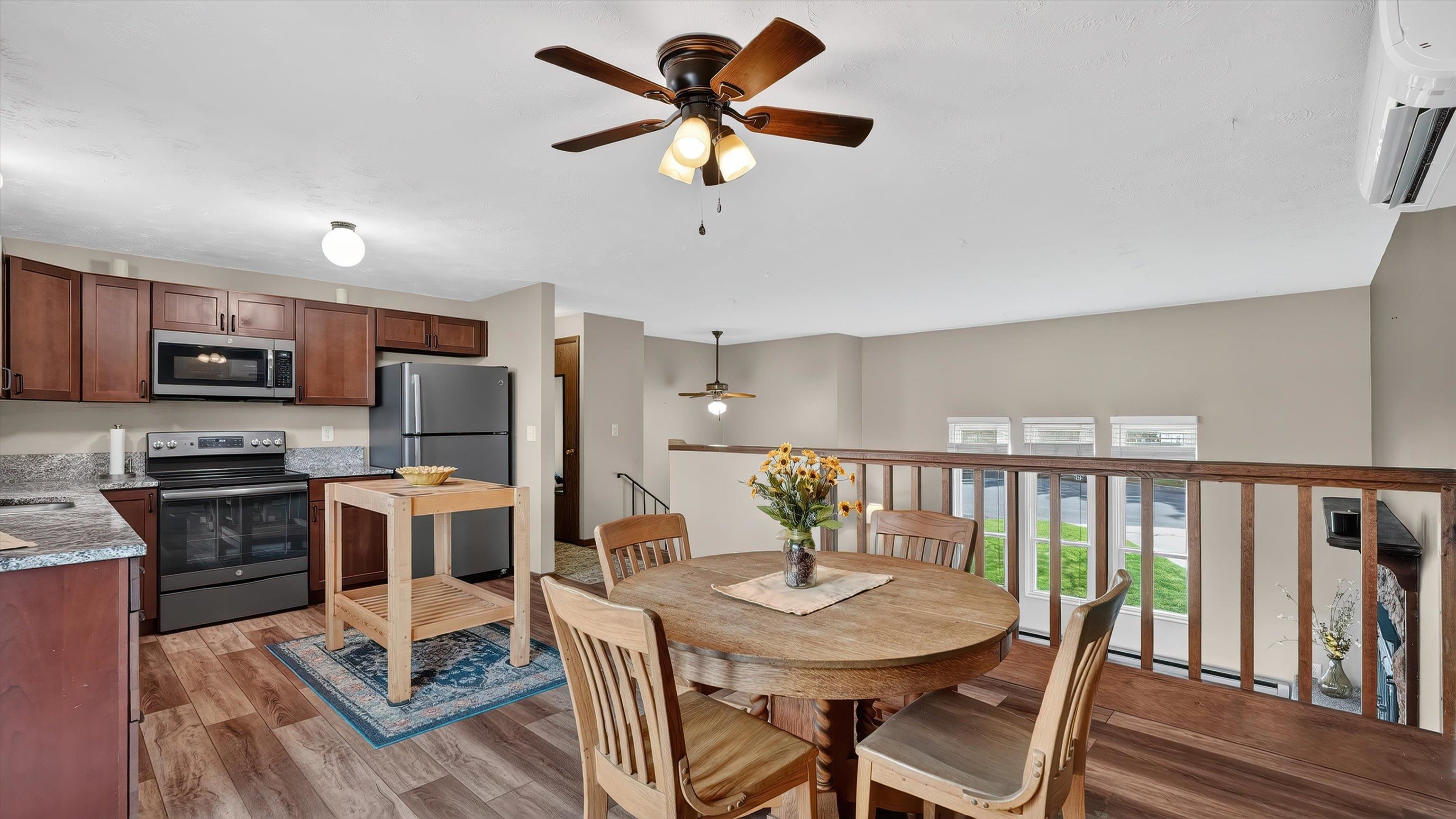 630 E Bull Run Ct - Photo 12