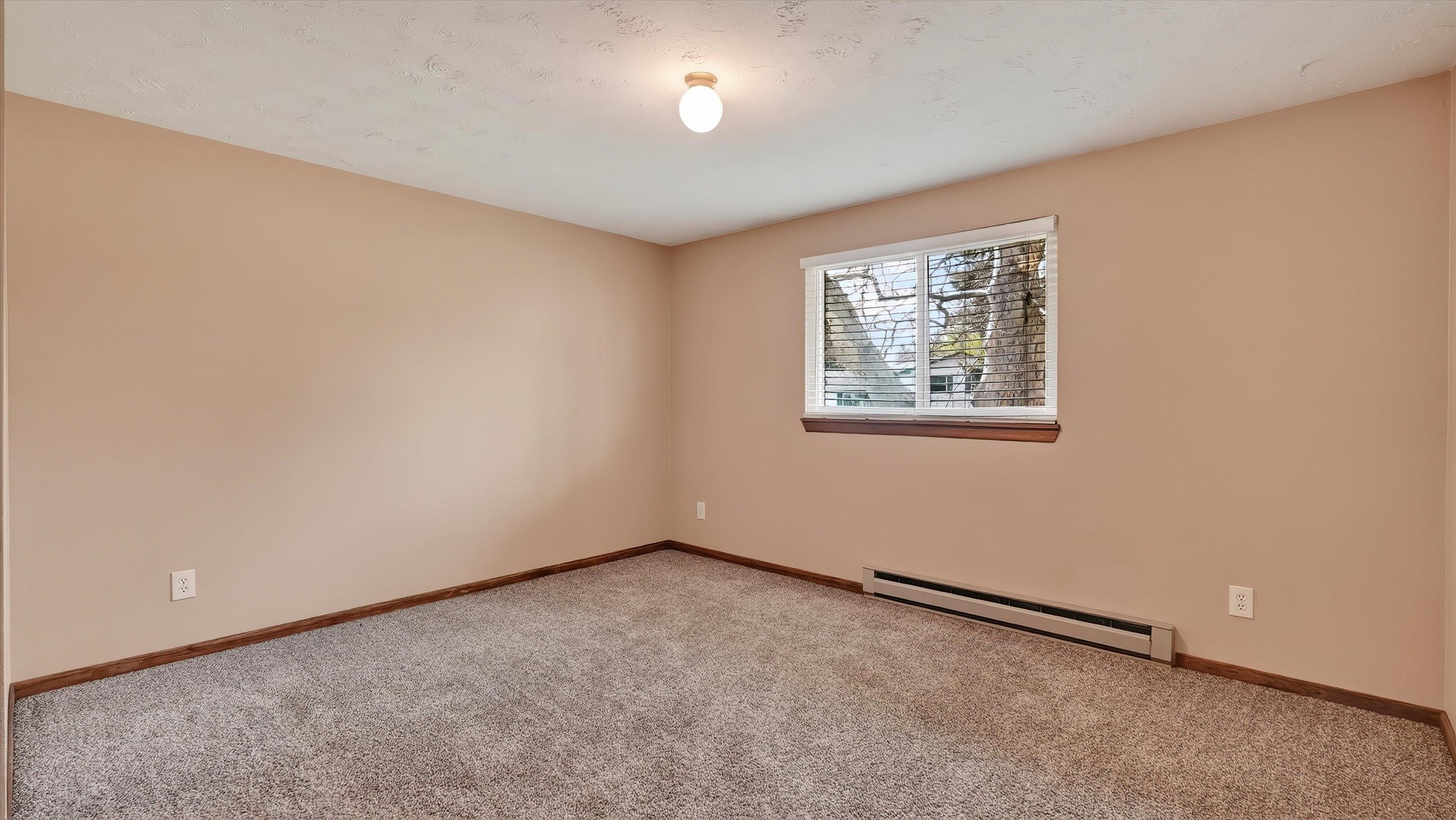 630 E Bull Run Ct - Photo 16