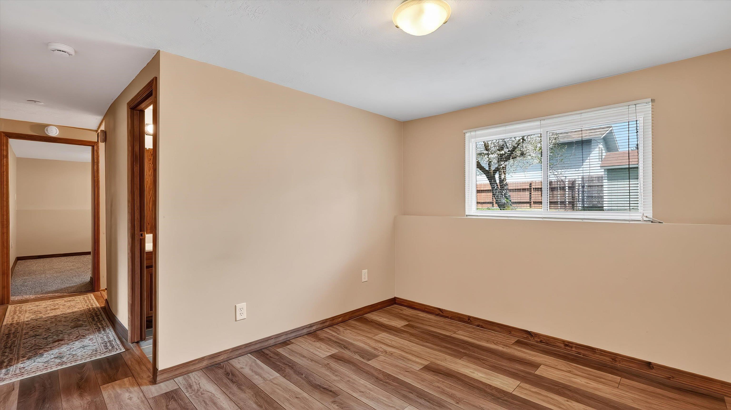630 E Bull Run Ct - Photo 22