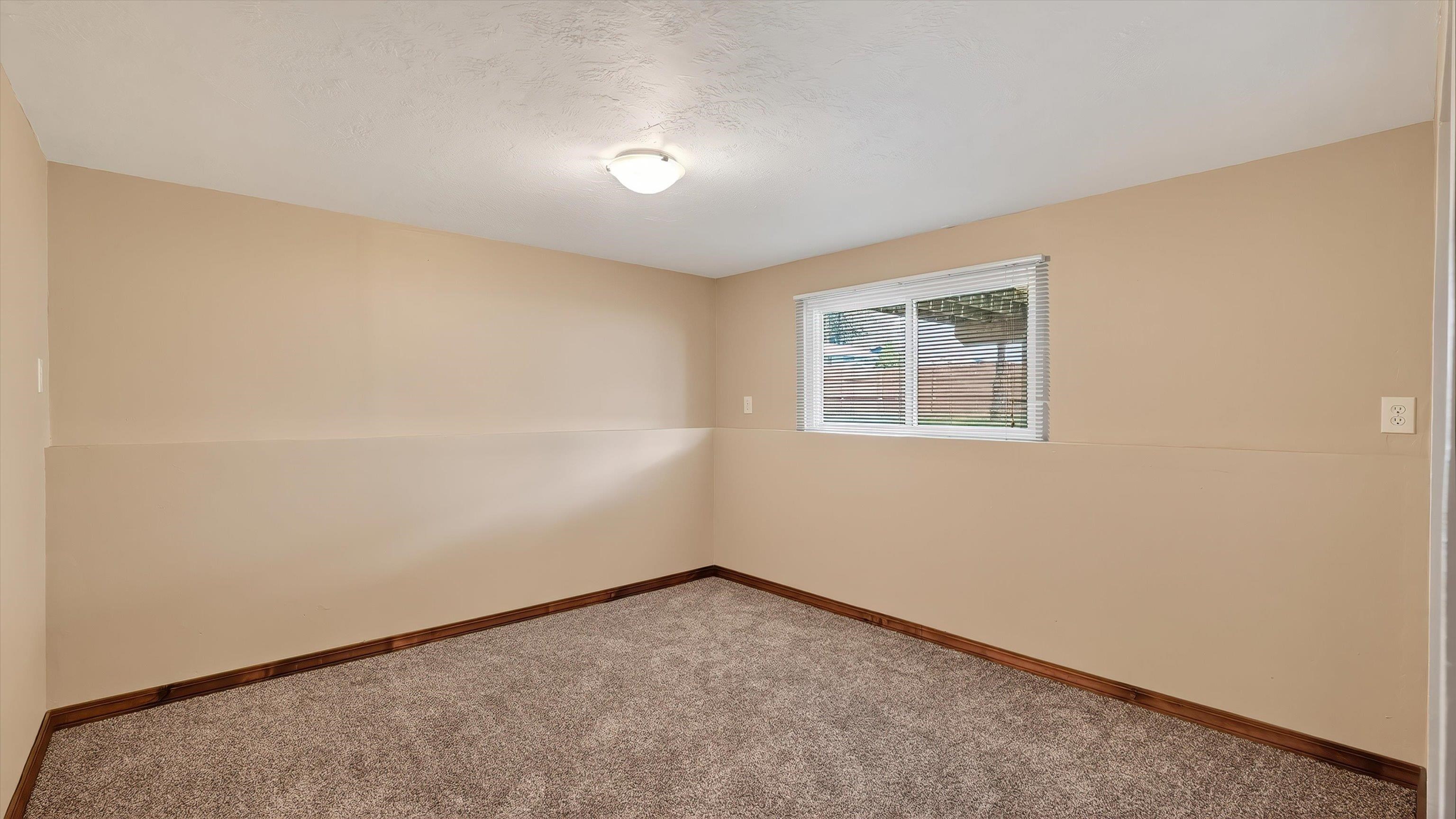 630 E Bull Run Ct - Photo 29