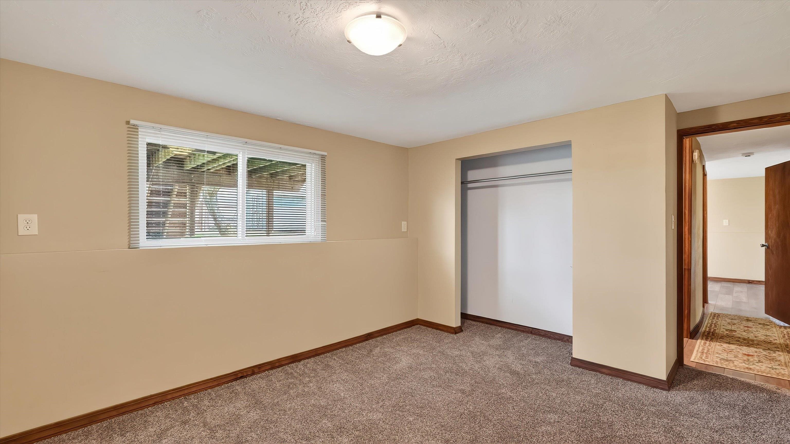 630 E Bull Run Ct - Photo 30