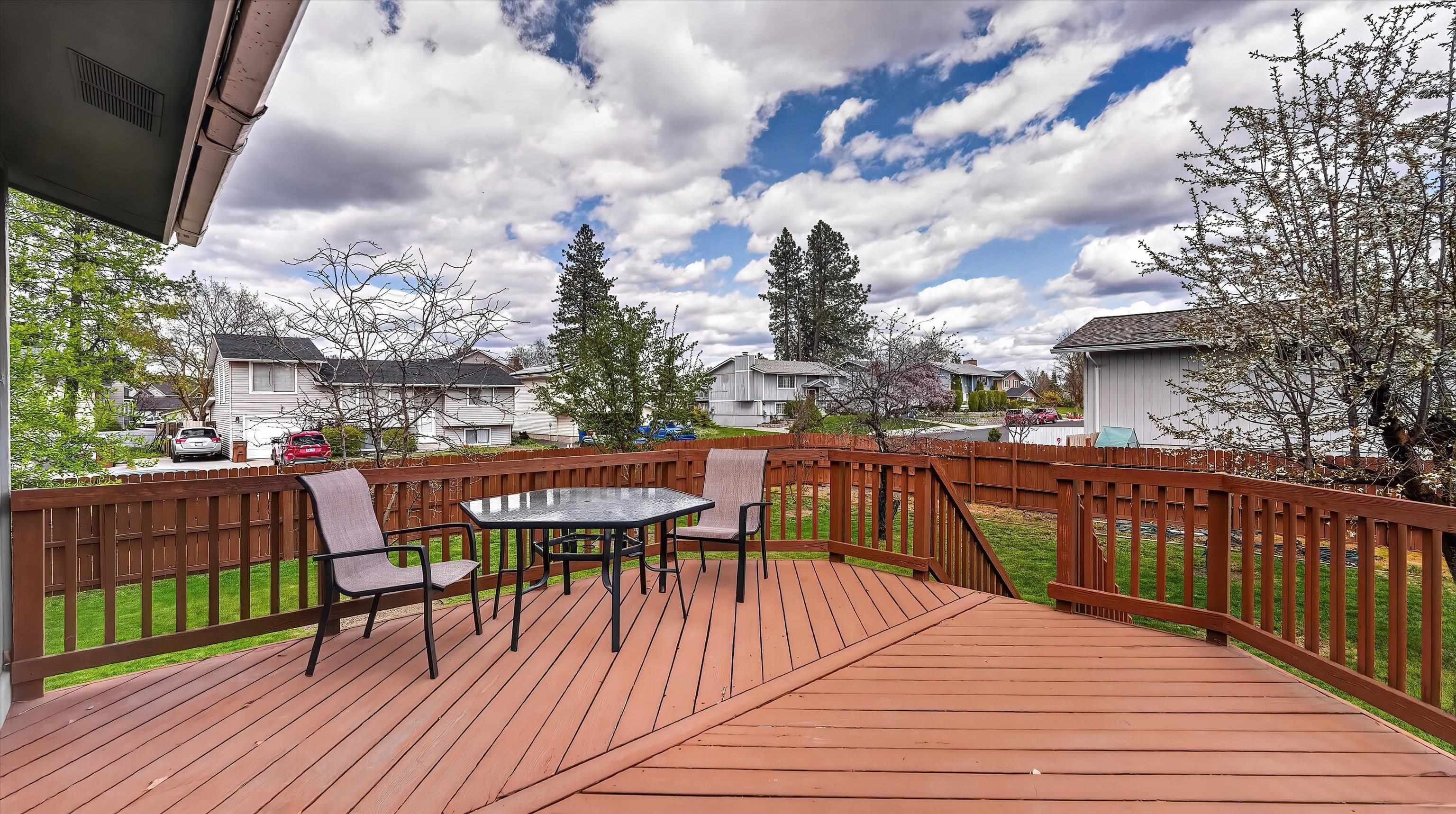 630 E Bull Run Ct - Photo 33