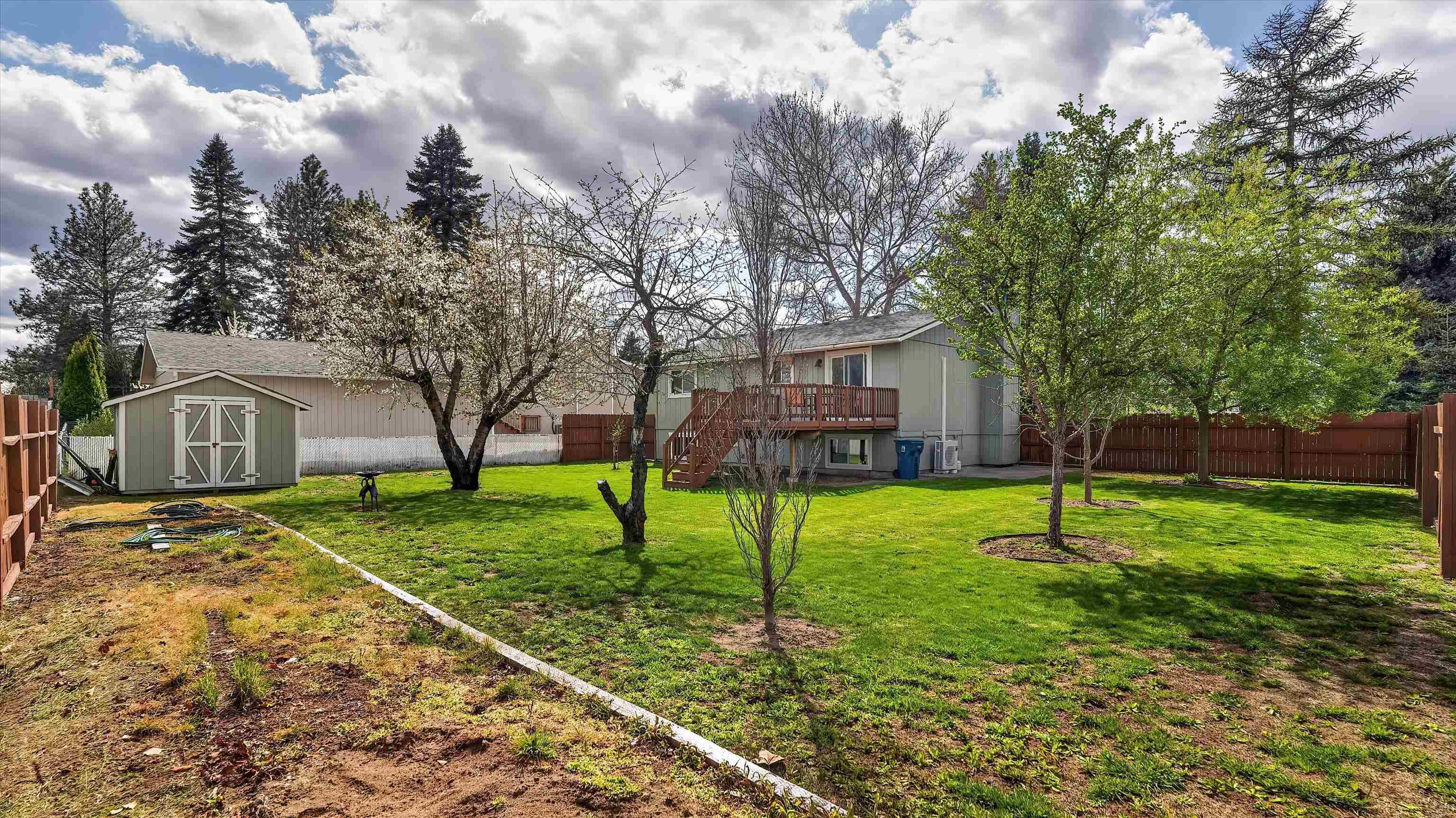 630 E Bull Run Ct - Photo 37