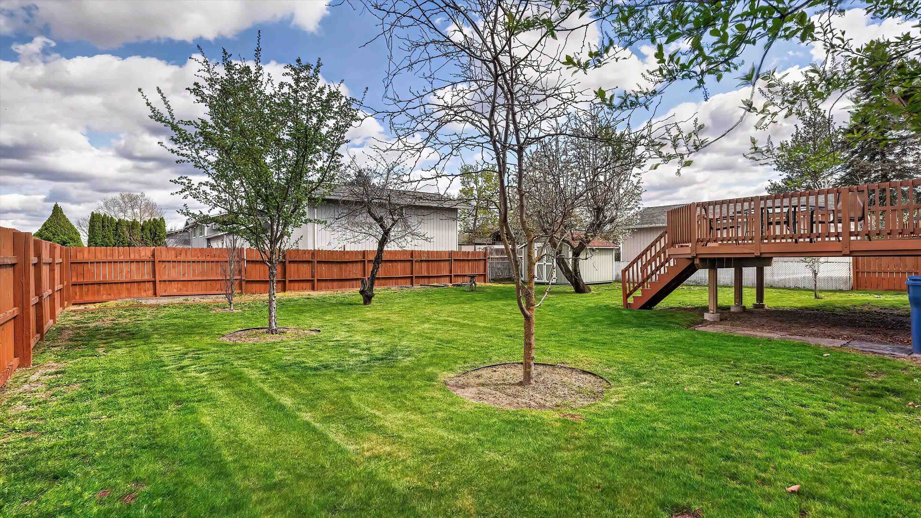 630 E Bull Run Ct - Photo 40