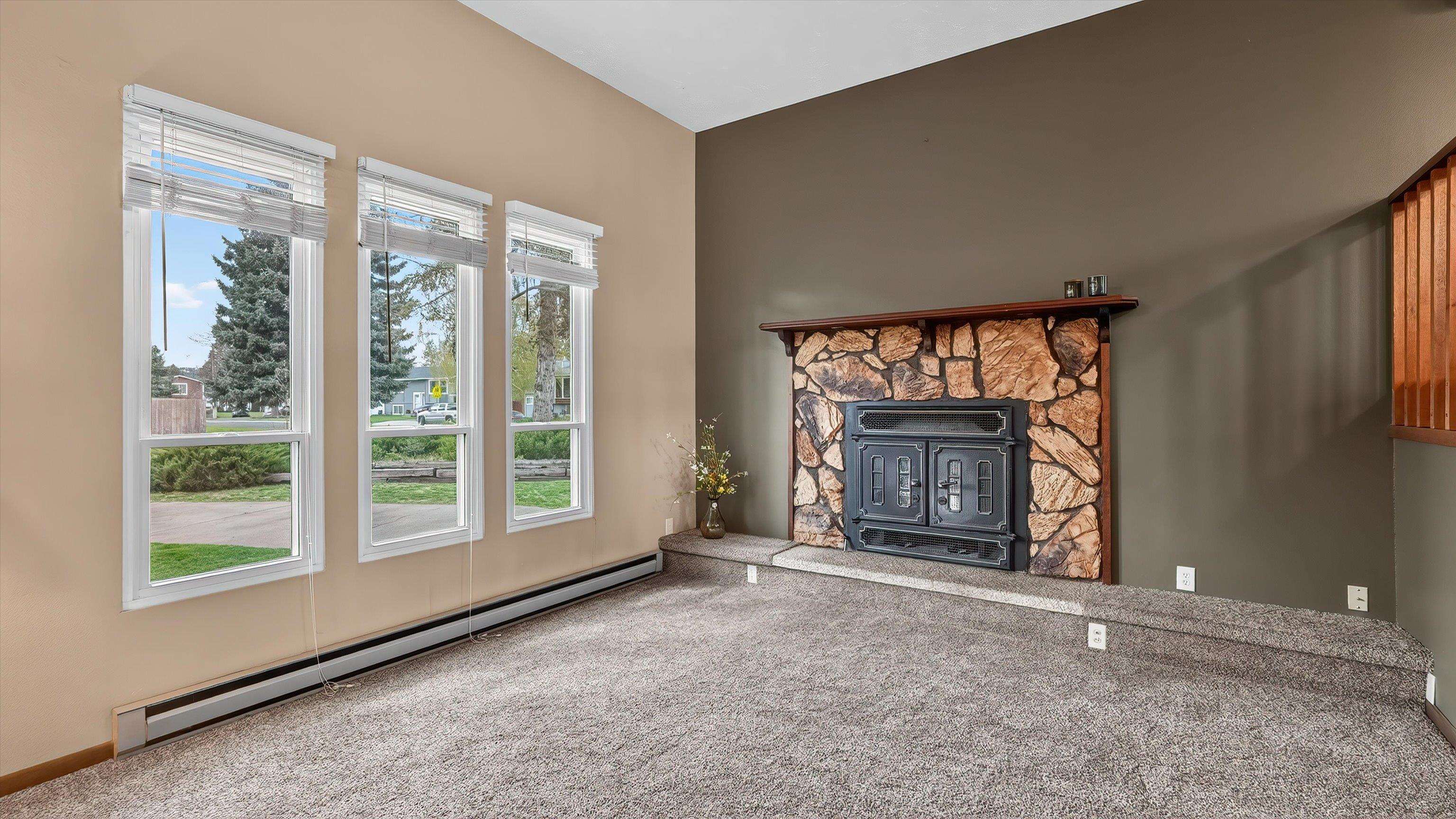 630 E Bull Run Ct - Photo 5