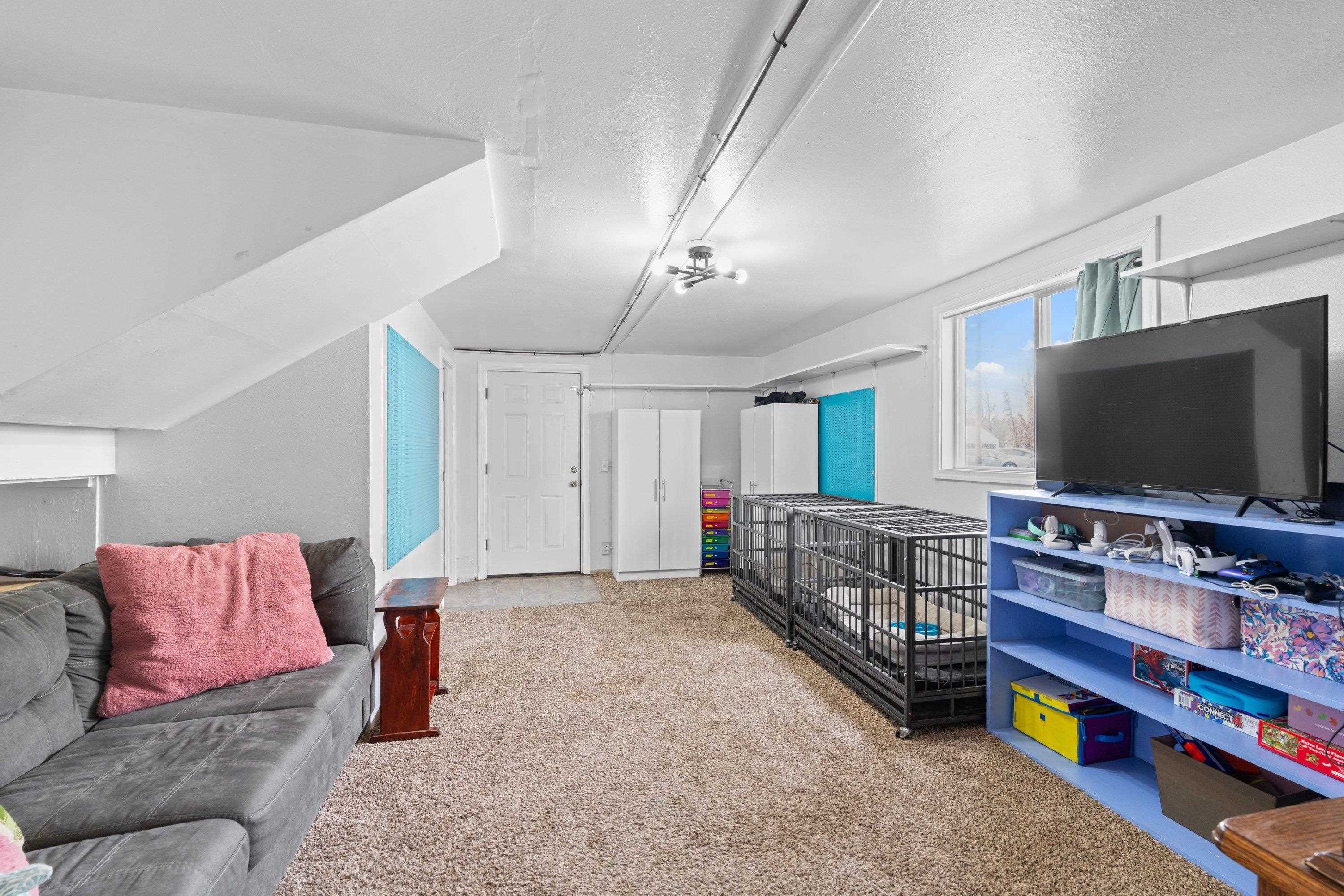 8719 E Valleyway Ave - Photo 14