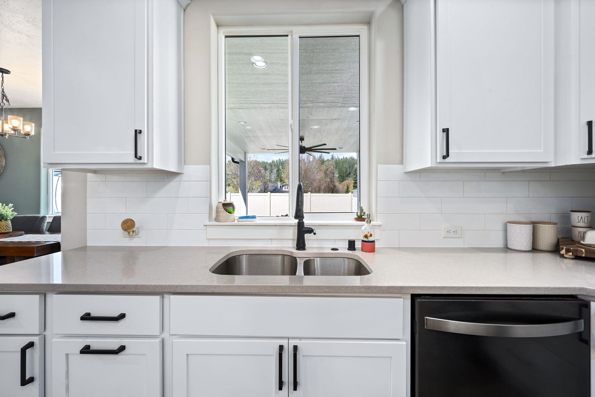 13525 E Queen Ave - Photo 23