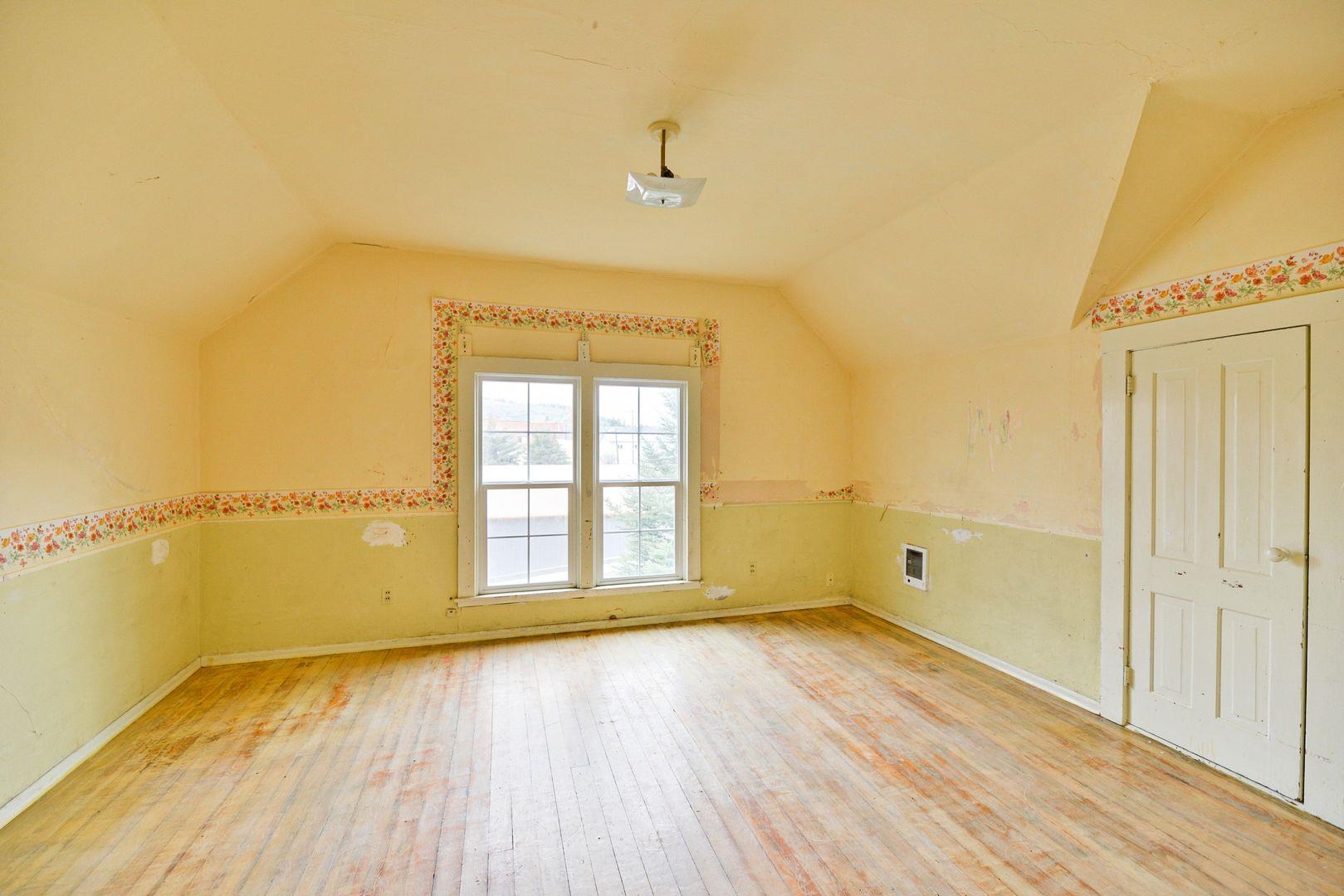 204 S Crosby St - Photo 14