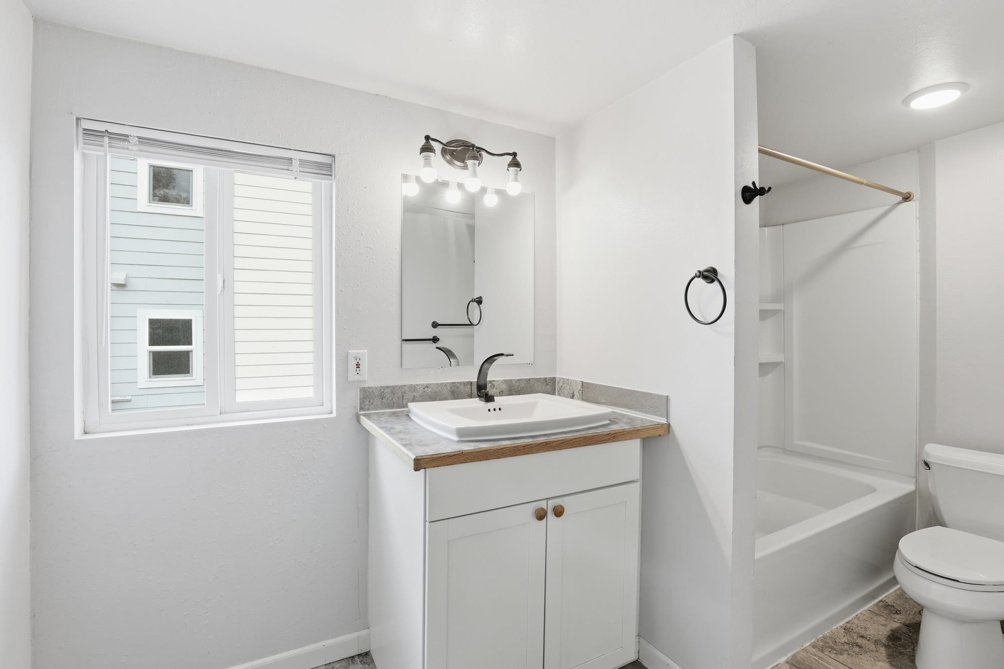 1202 W Sinto Ave - Photo 13