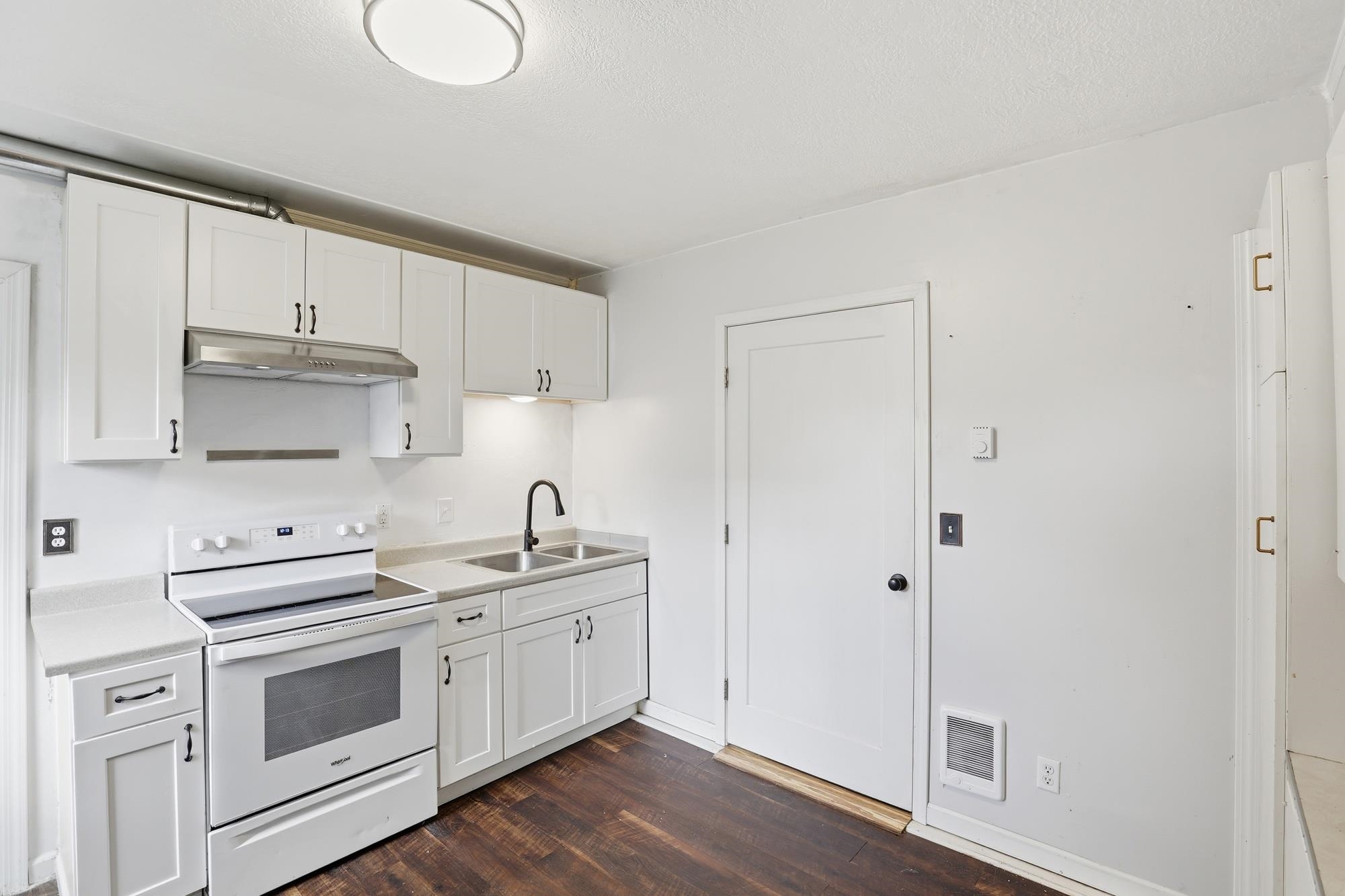 1202 W Sinto Ave - Photo 8