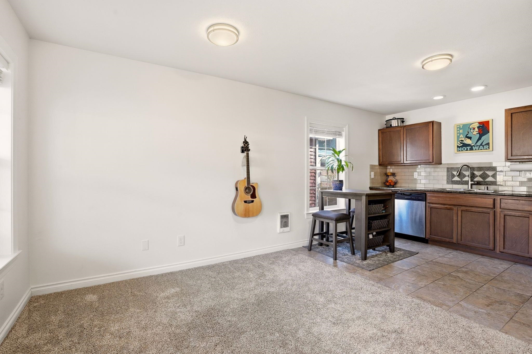 1126 S COEUR D'ALENE St - Photo 14