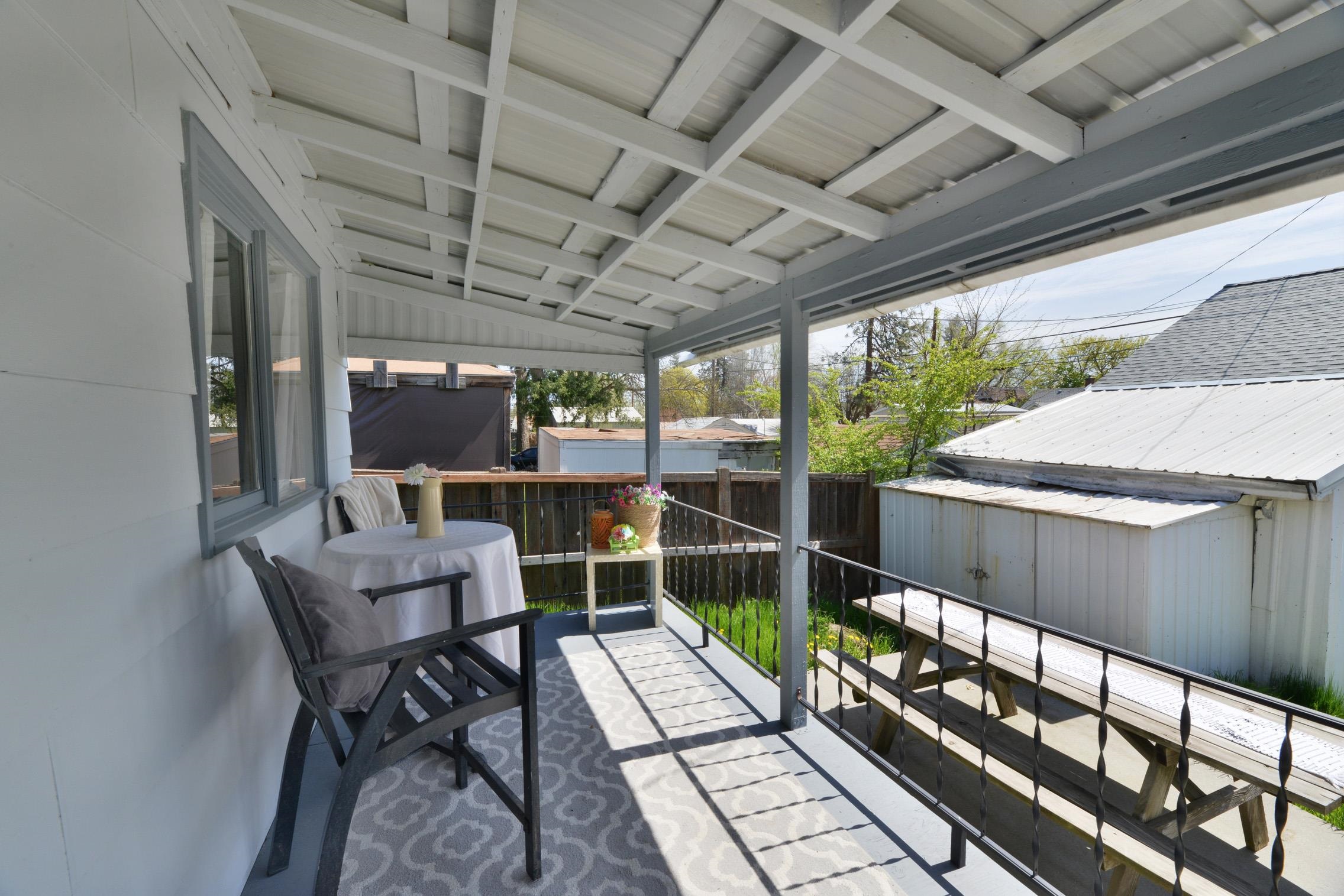 2912 N Hemlock St - Photo 19