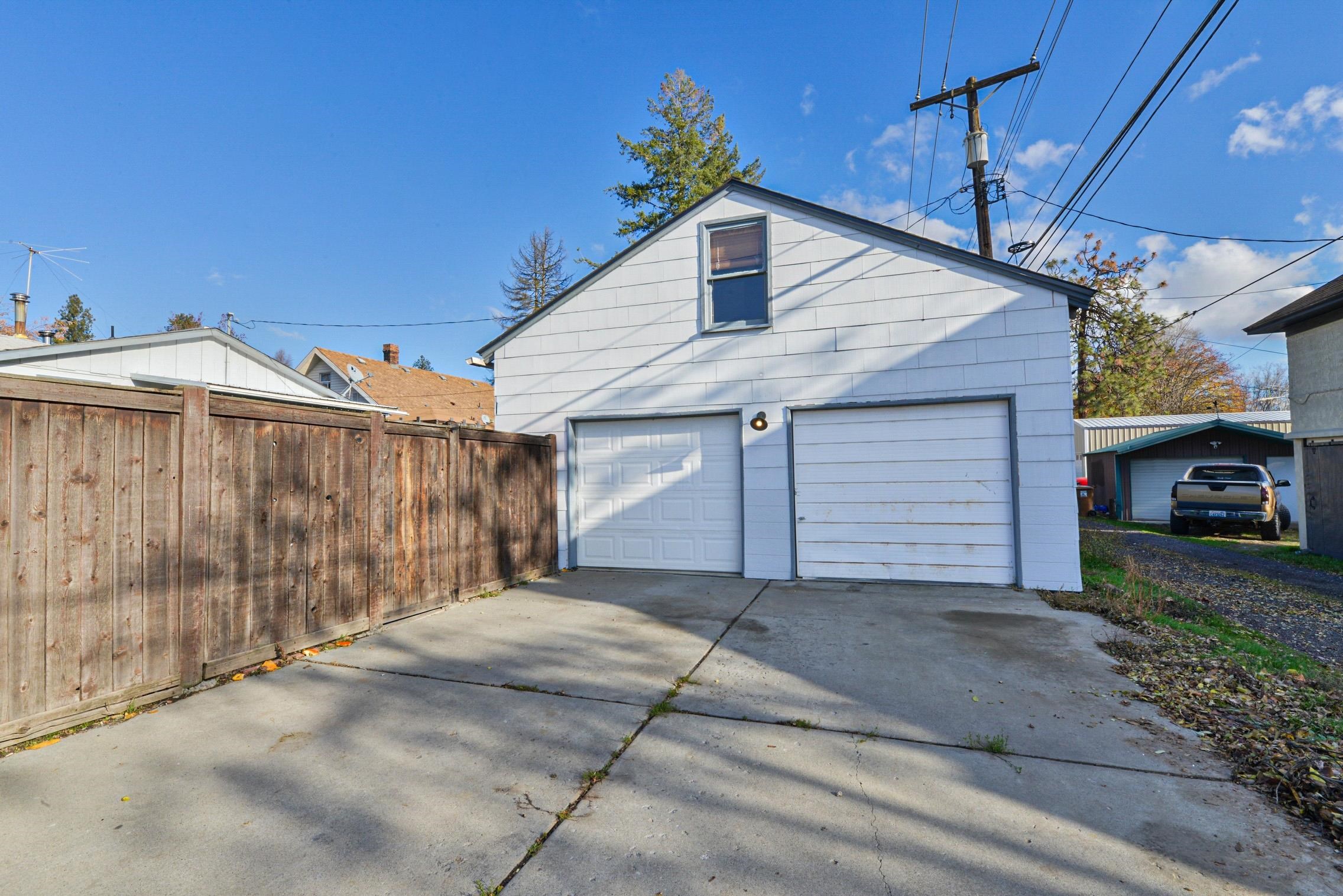 2912 N Hemlock St - Photo 25