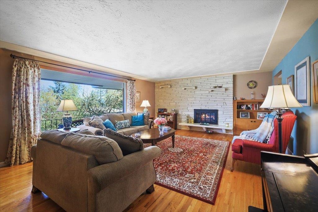 1523 W Ardmore Dr - Photo 9