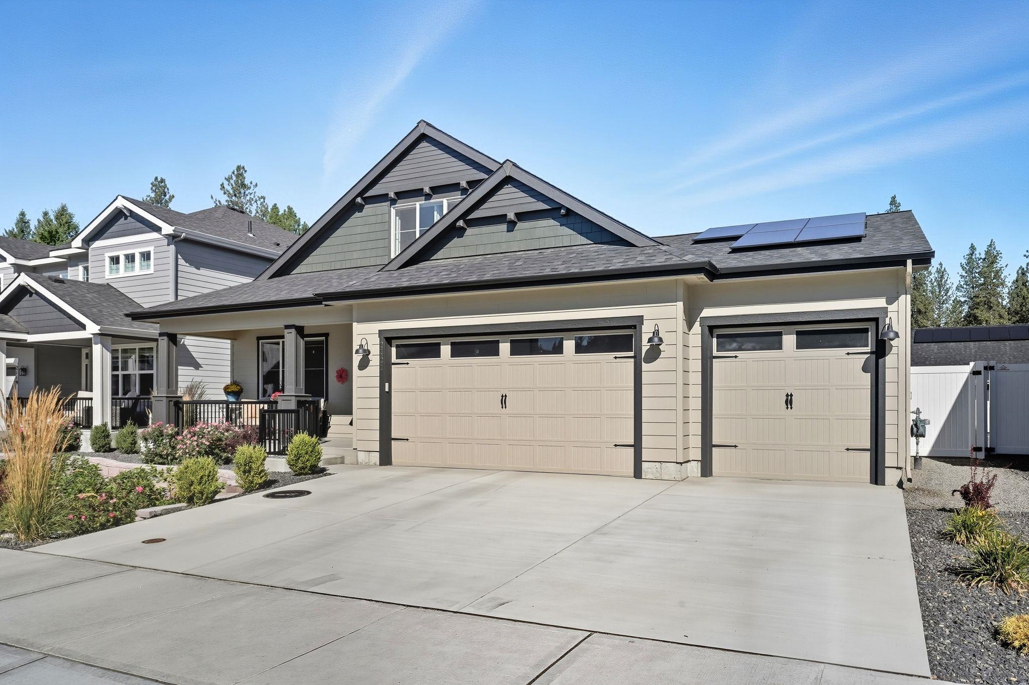 2121 E 33rd Ave - Photo 3