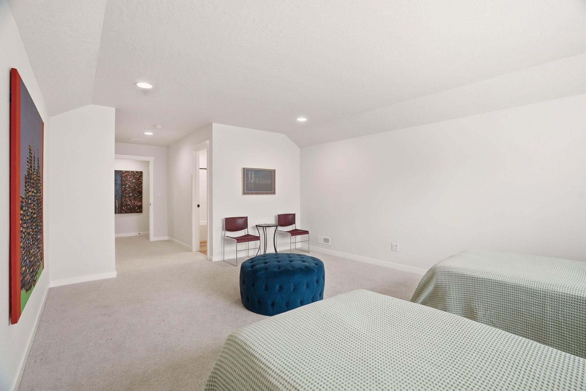 2121 E 33rd Ave - Photo 26