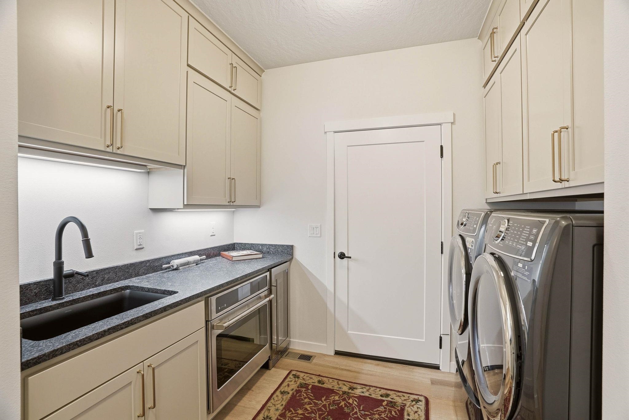 2121 E 33rd Ave - Photo 34
