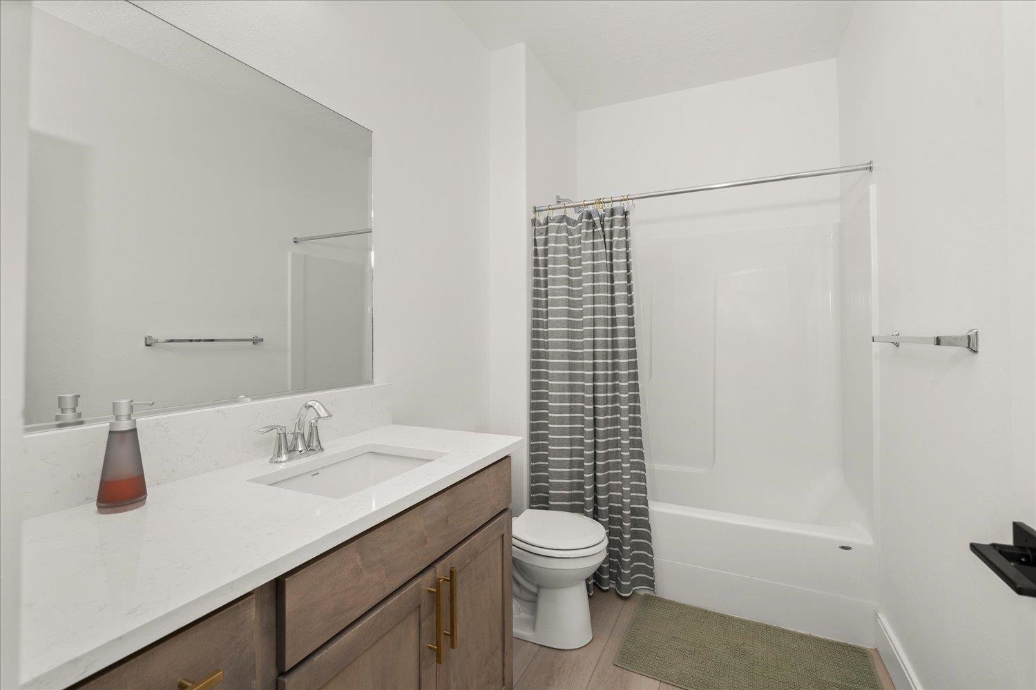 19715 E 11th Ave - Photo 21