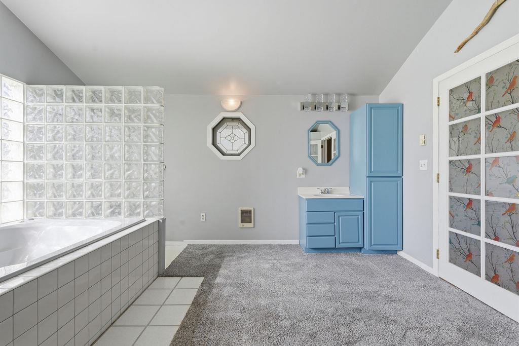 4714 S Grove Rd - Photo 19