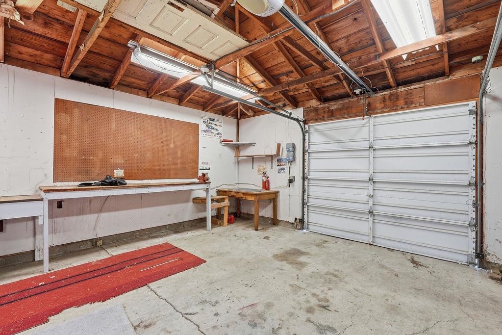 4714 S Grove Rd - Photo 31