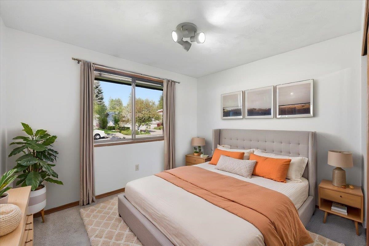 6522 N Elizabeth St - Photo 17