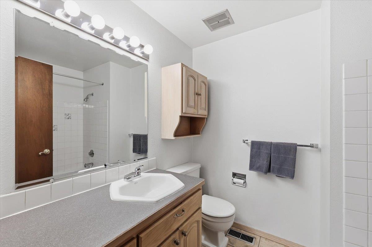 6522 N Elizabeth St - Photo 18