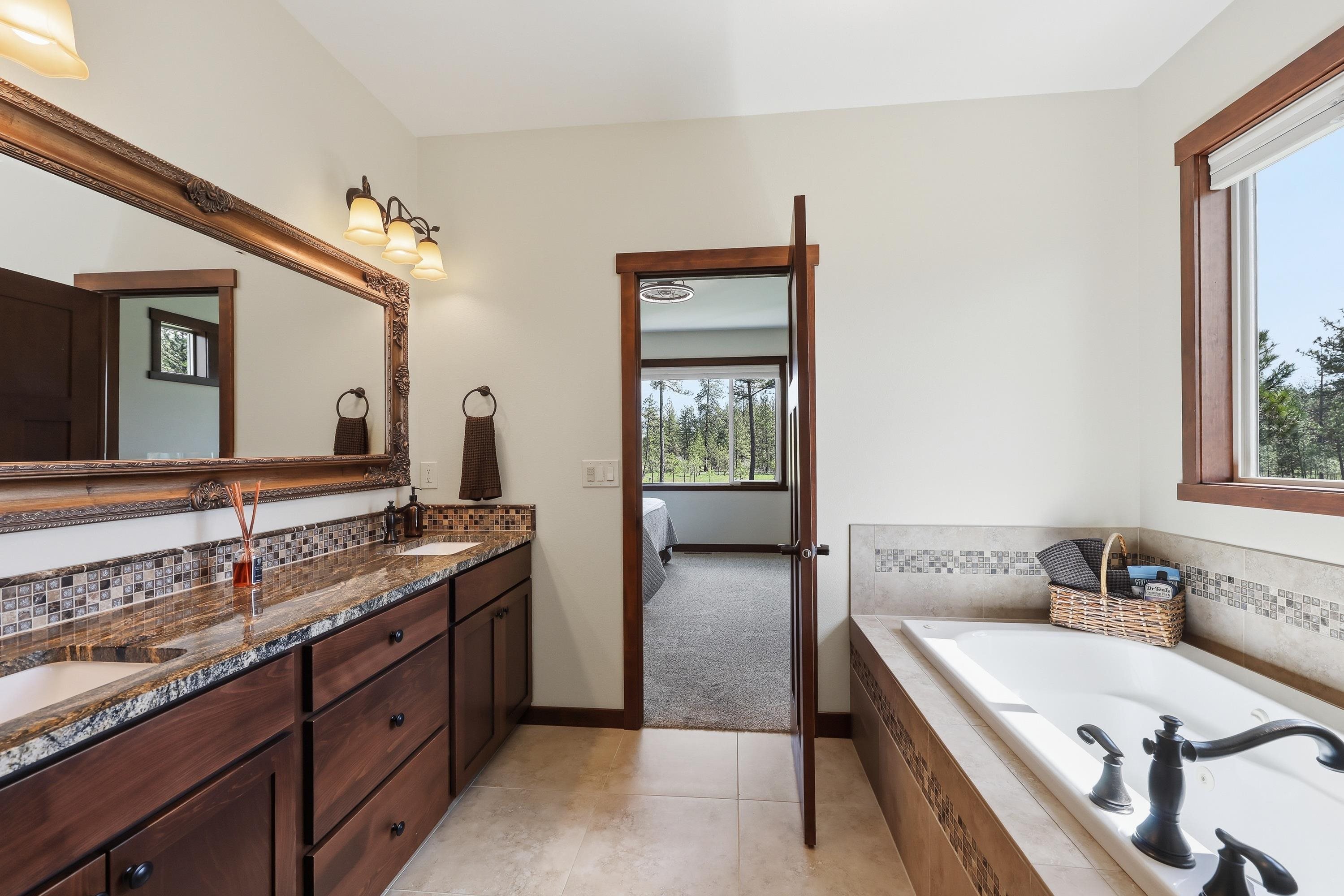 3915 W Brown Ln - Photo 14