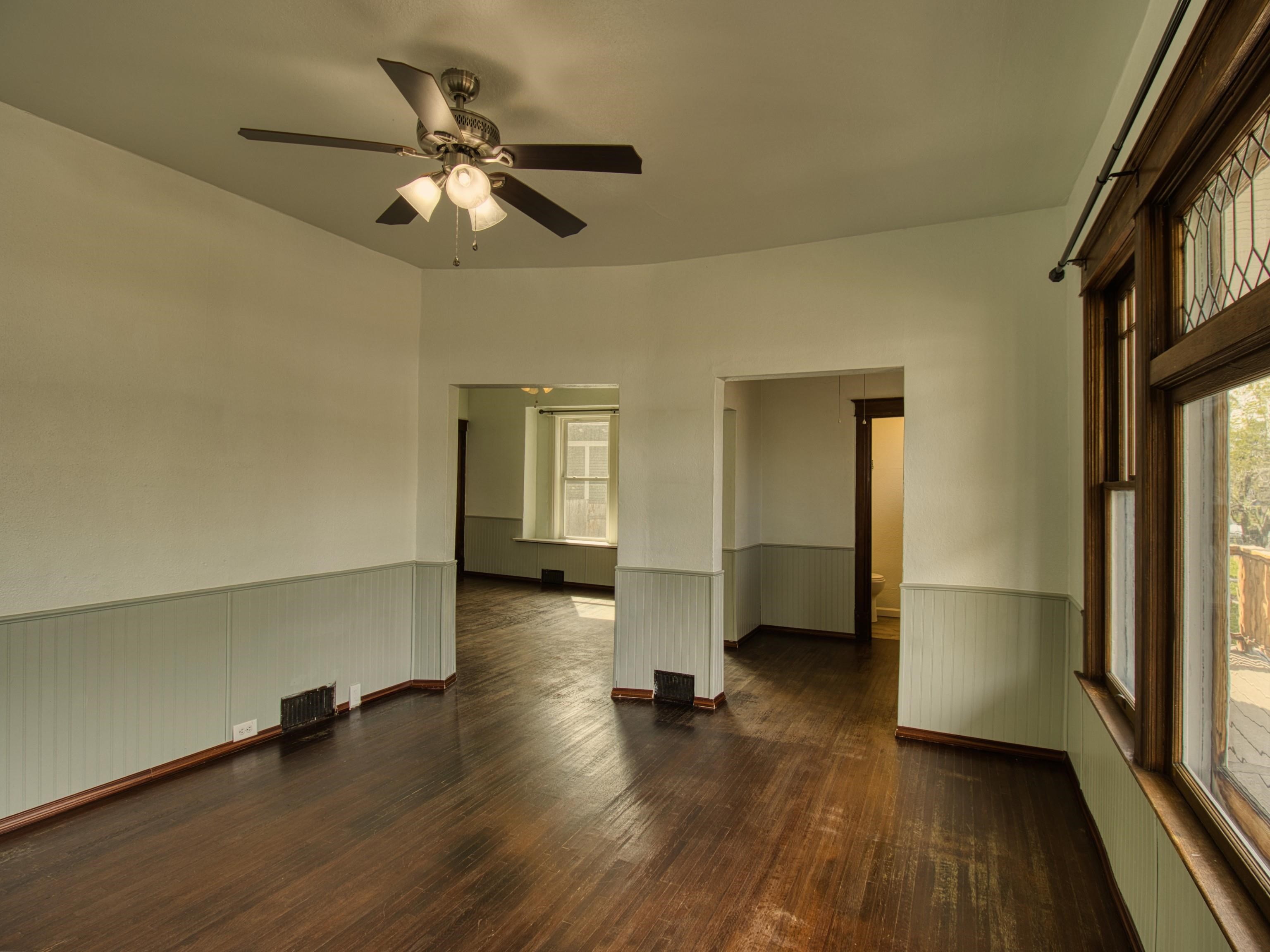 1805 W Gardner Ave - Photo 12