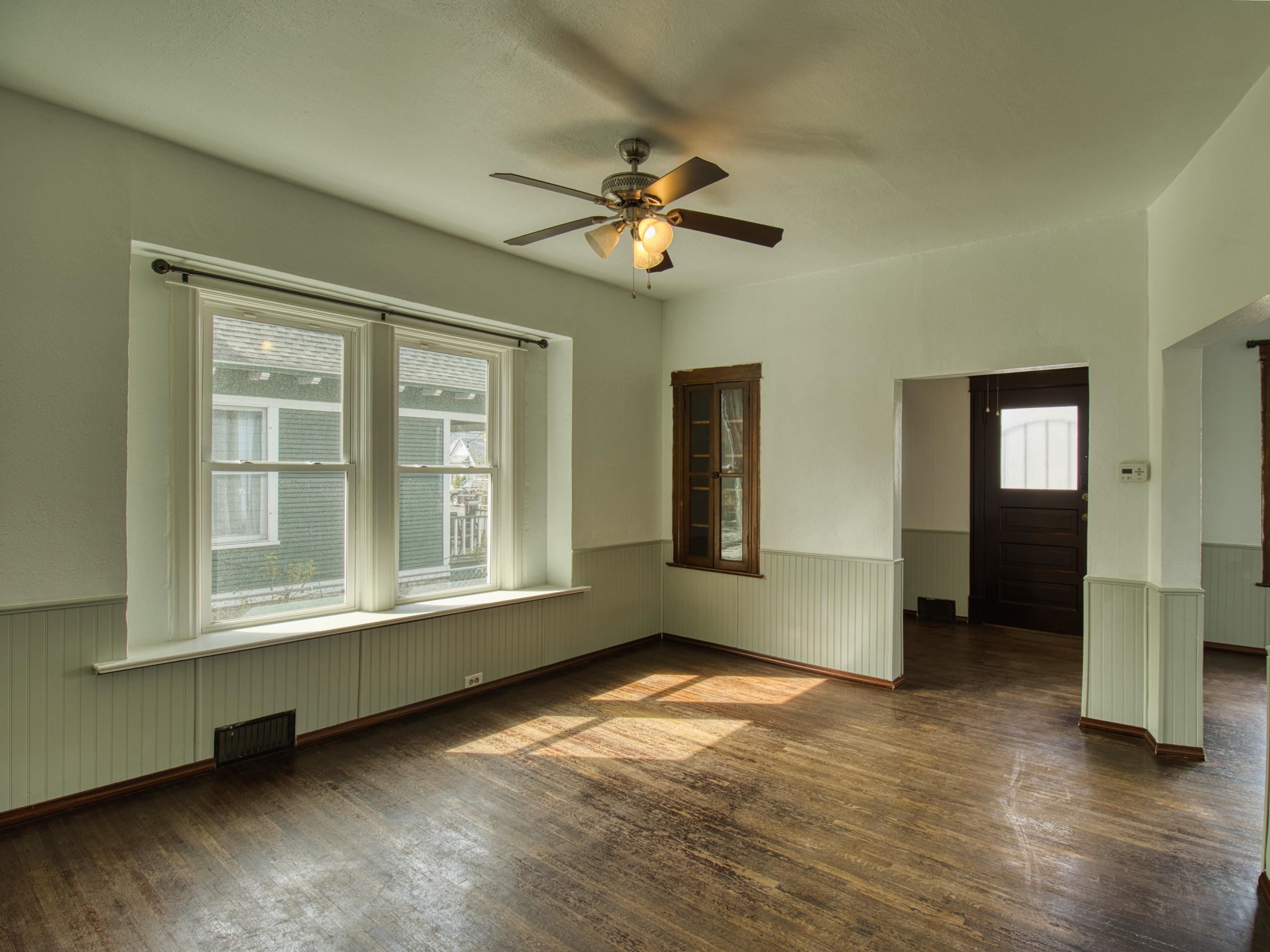 1805 W Gardner Ave - Photo 15