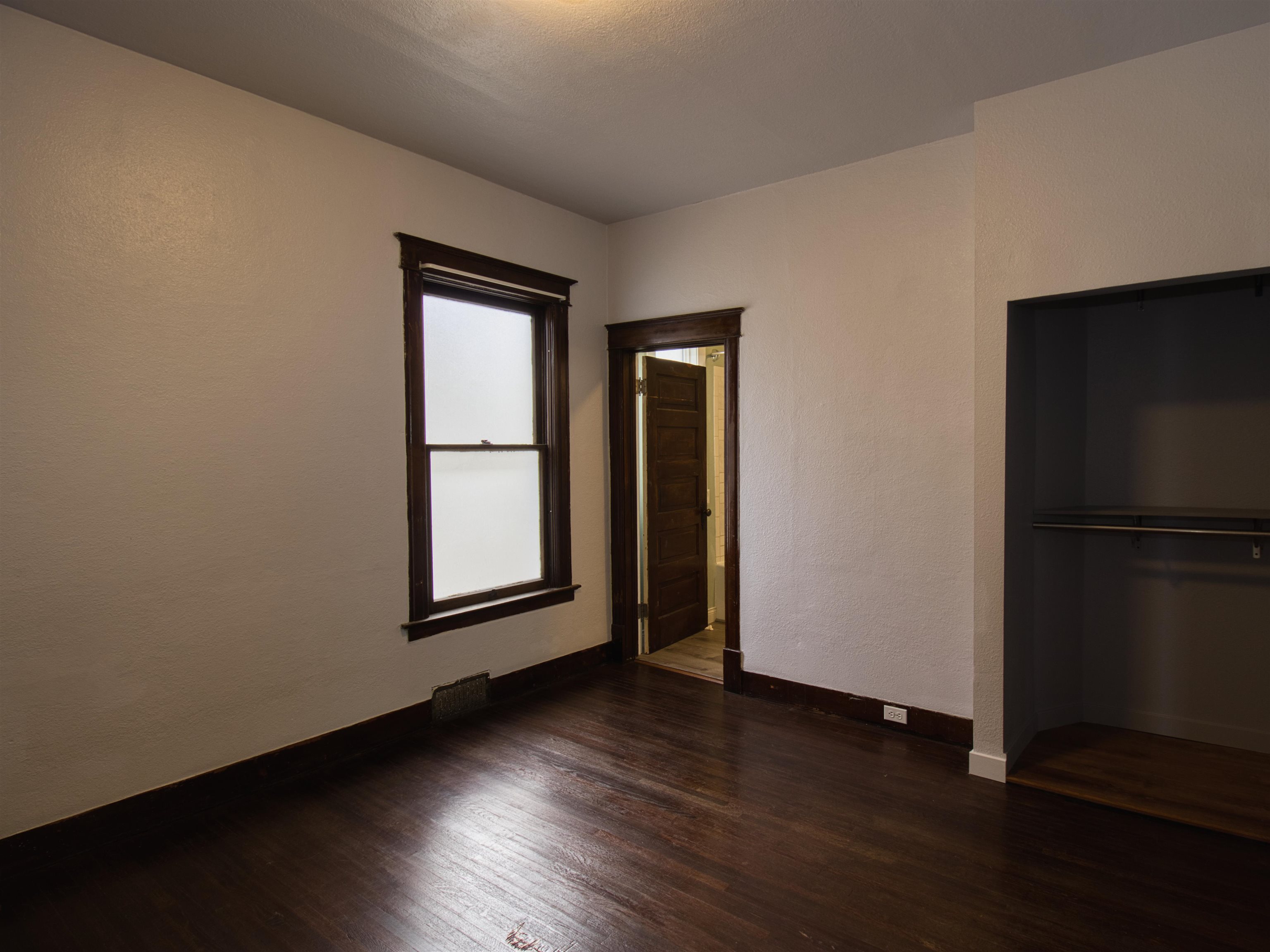 1805 W Gardner Ave - Photo 17