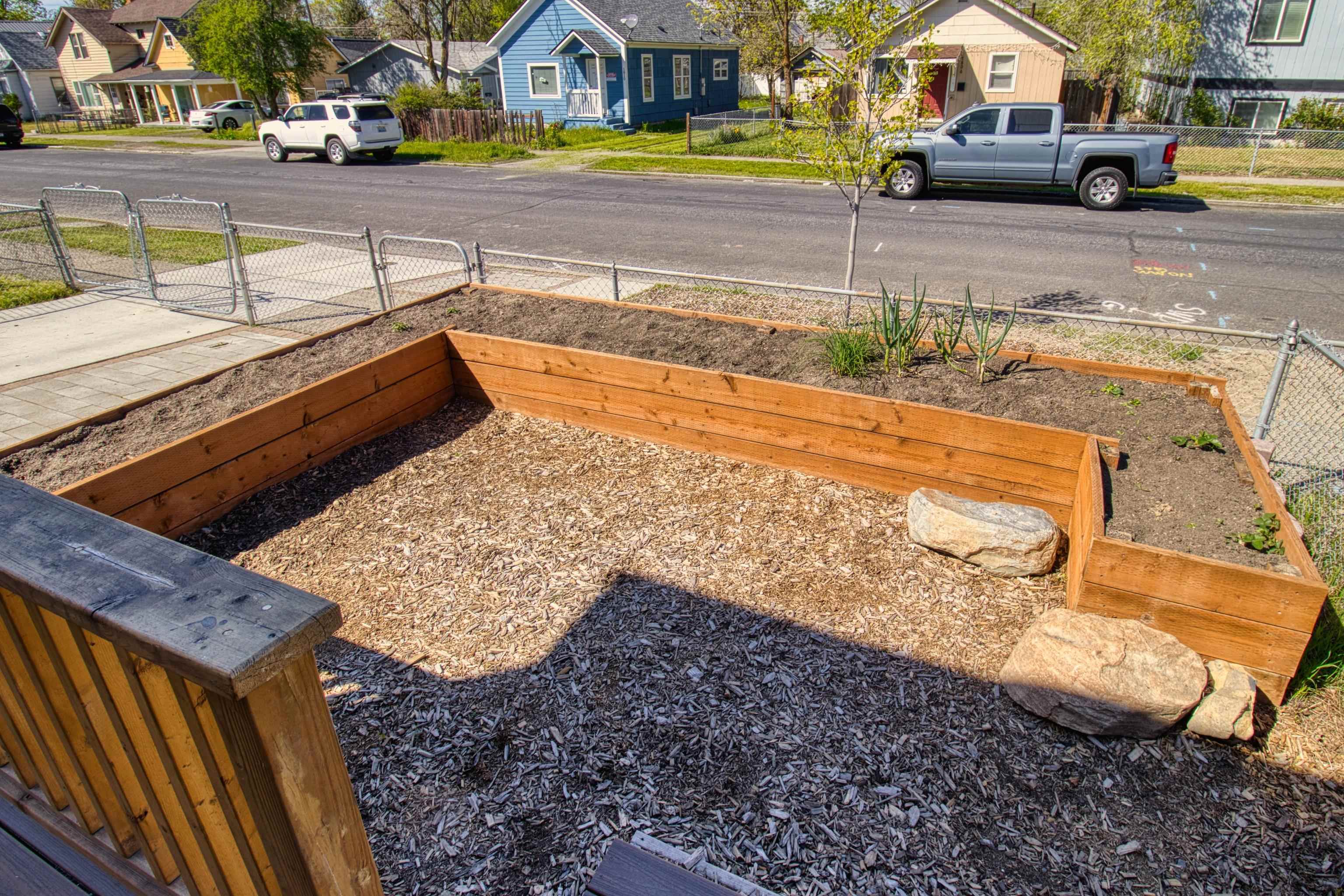 1805 W Gardner Ave - Photo 4