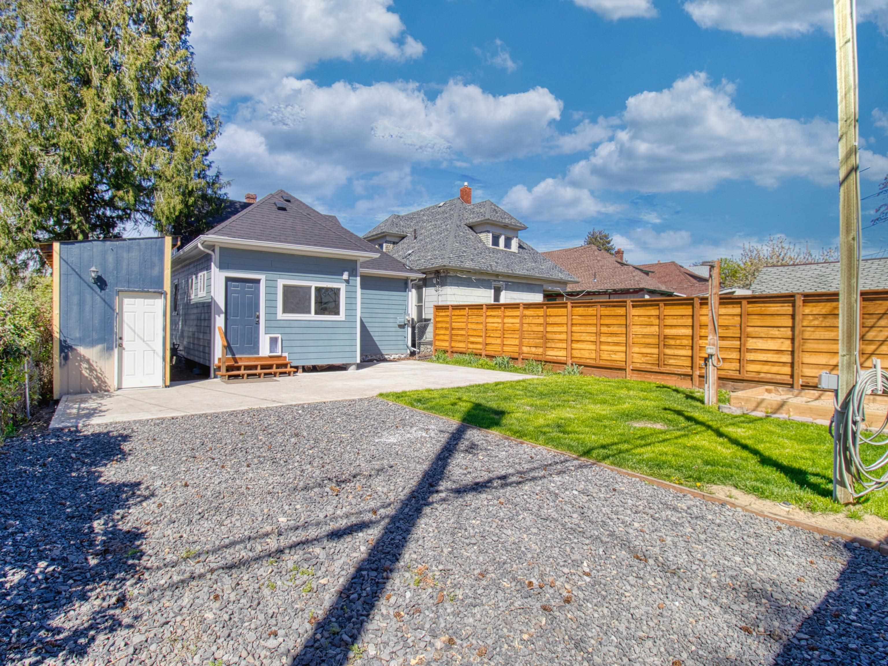 1805 W Gardner Ave - Photo 40