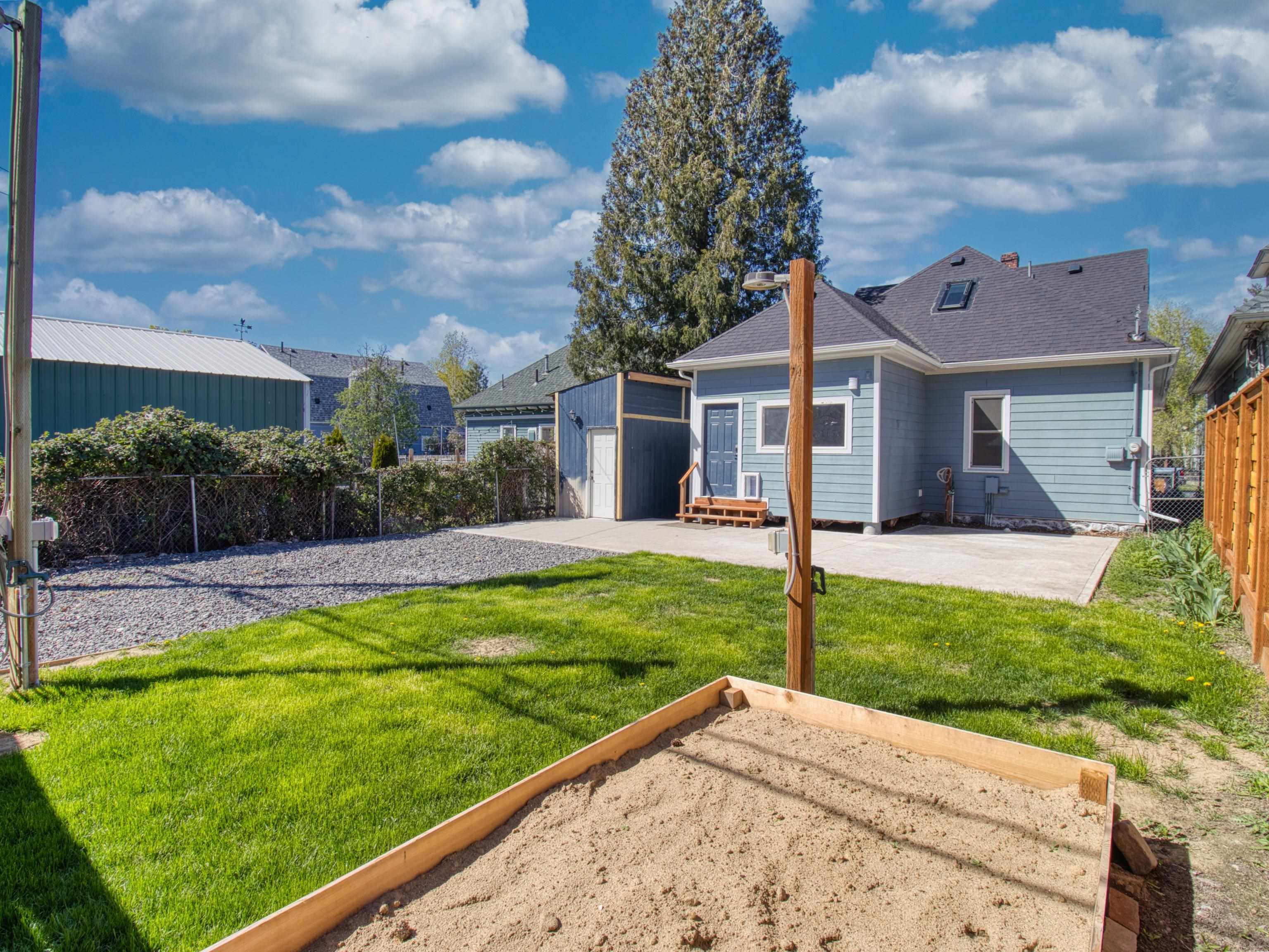 1805 W Gardner Ave - Photo 45