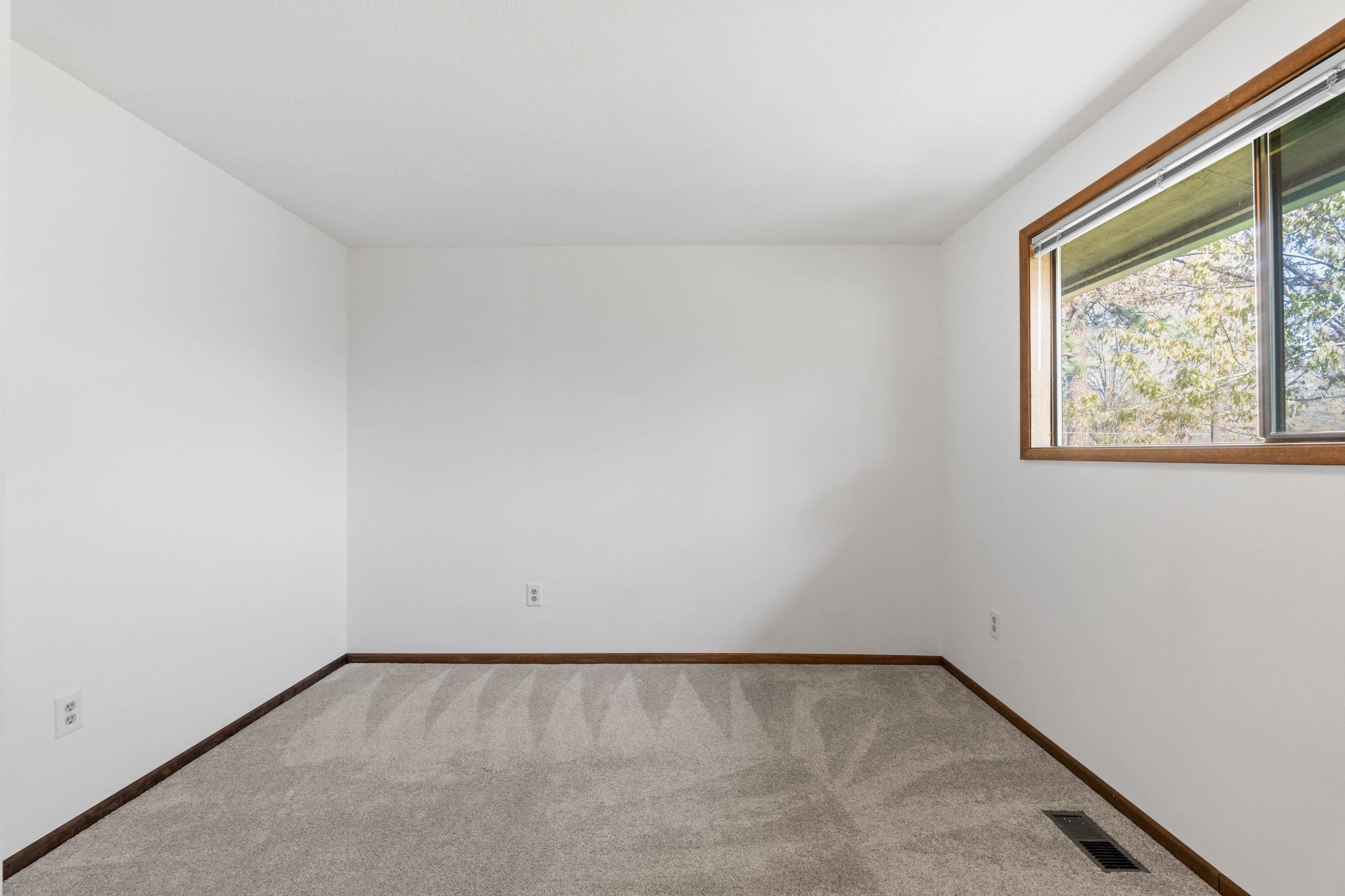 12311 E Skyview Ave - Photo 21