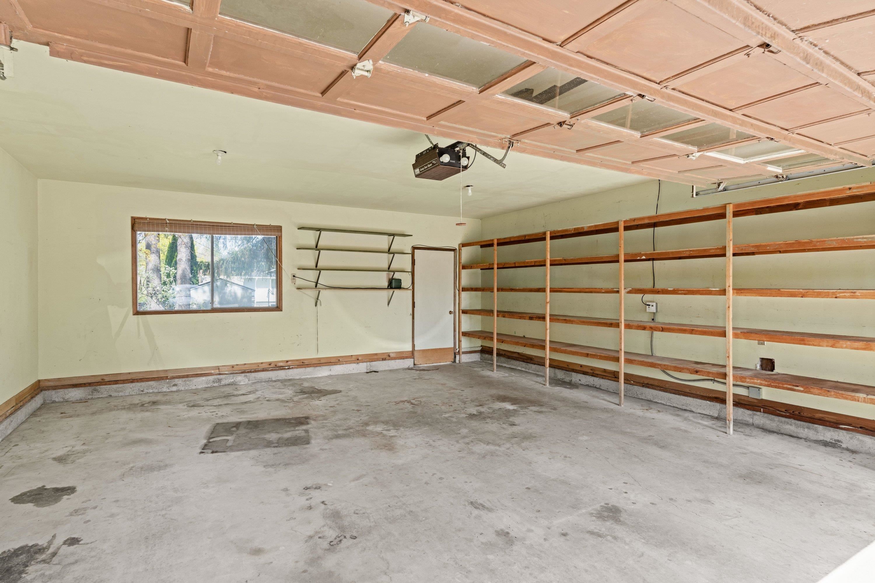 12311 E Skyview Ave - Photo 35