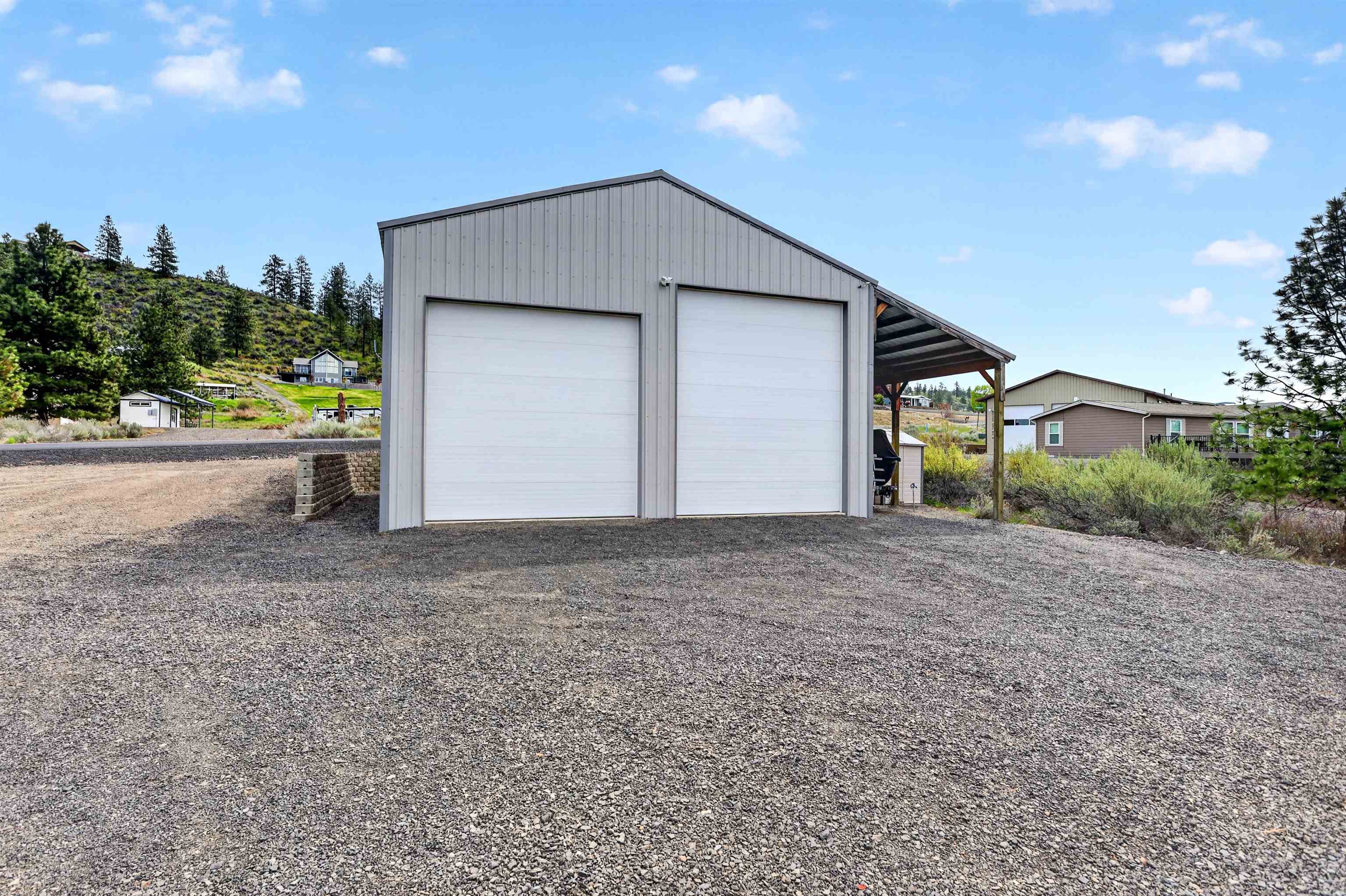 42325 N Doe Rd - Photo 39
