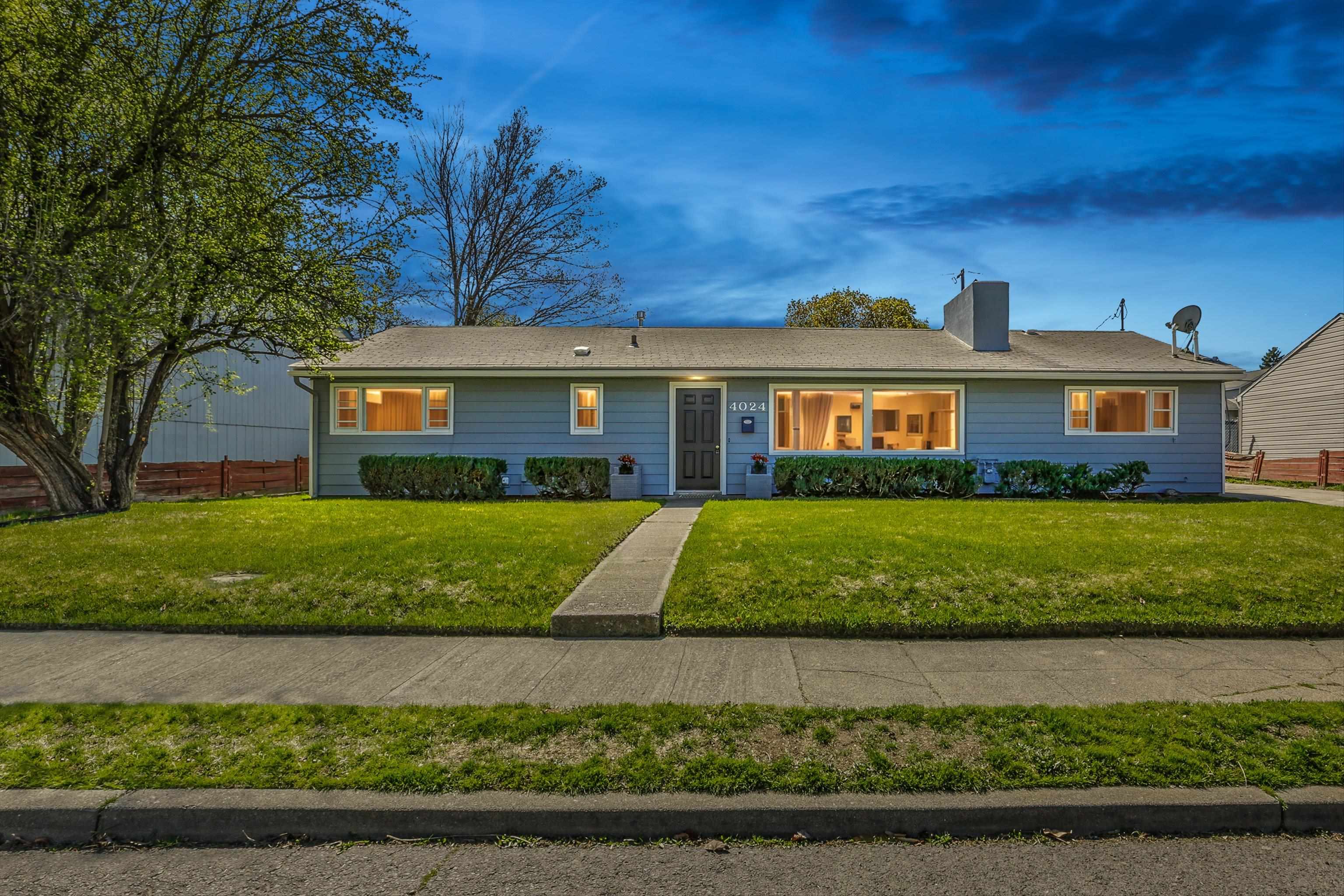 4024 E 22 Ave - Photo 1