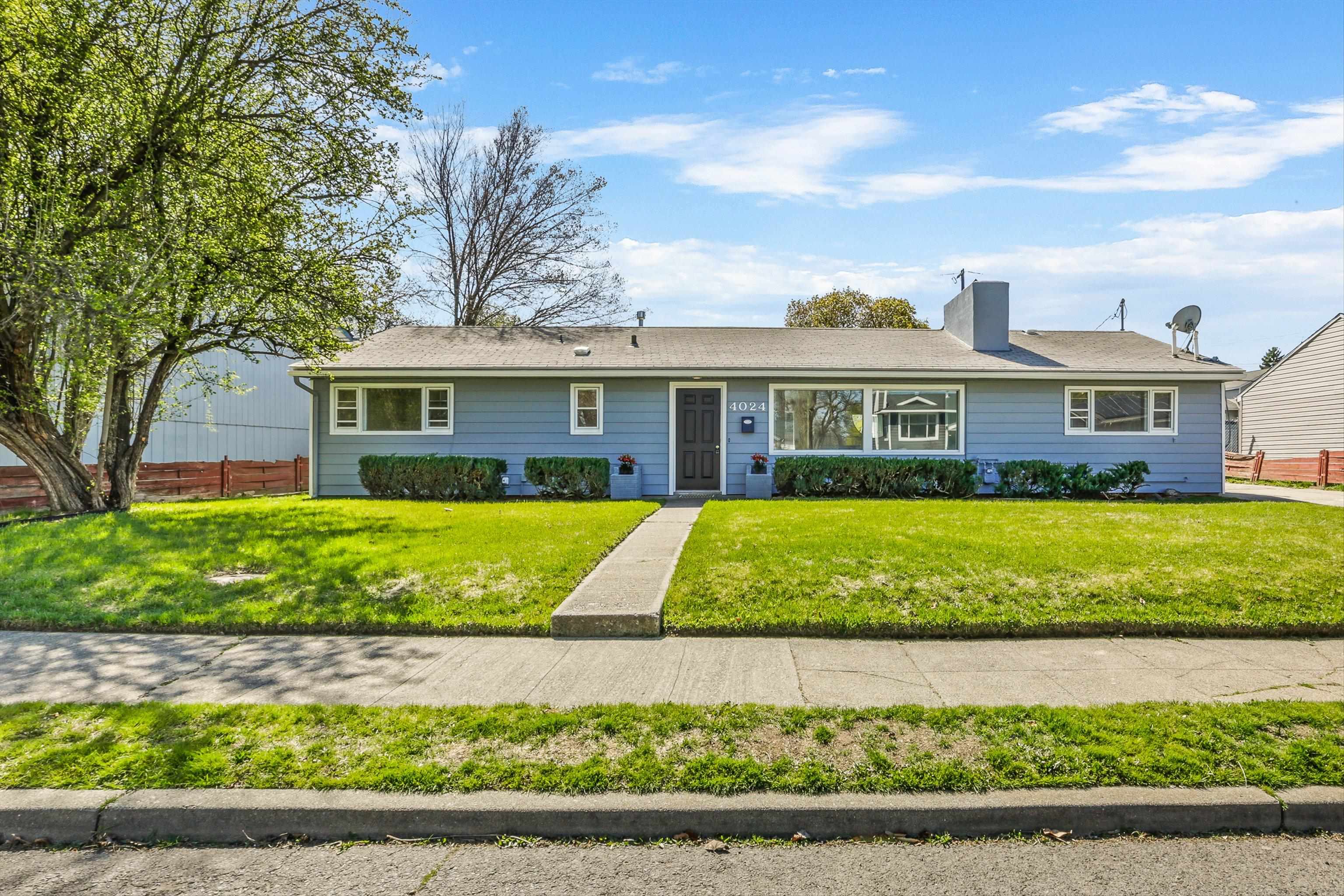 4024 E 22 Ave - Photo 2