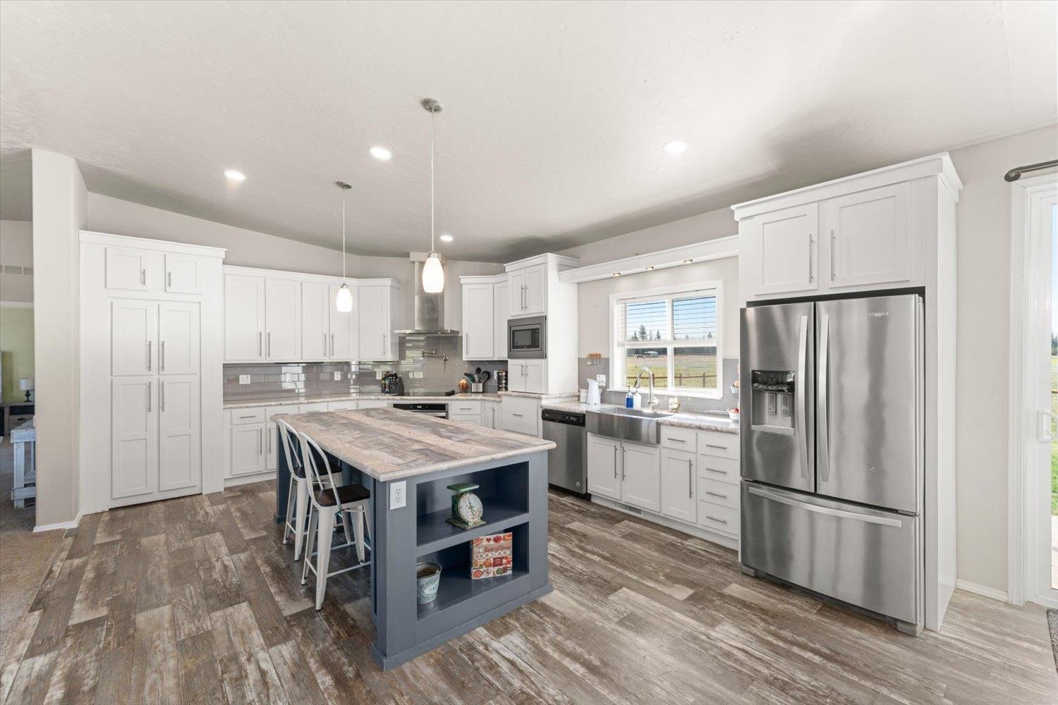 2421 W Fausett Ln - Photo 17