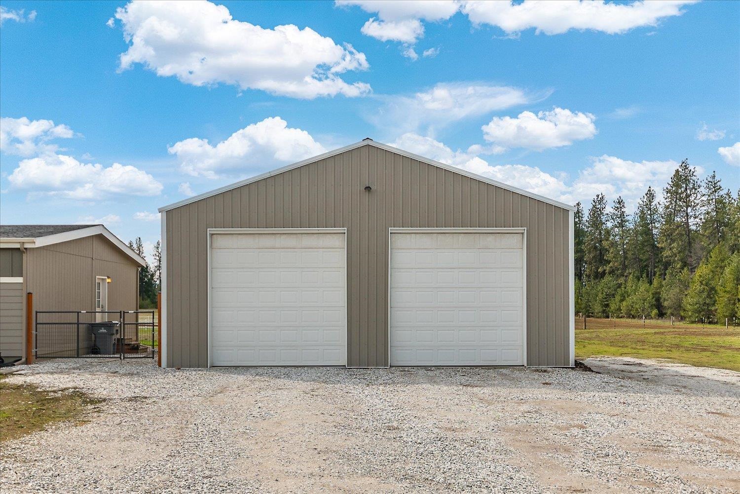 2421 W Fausett Ln - Photo 7