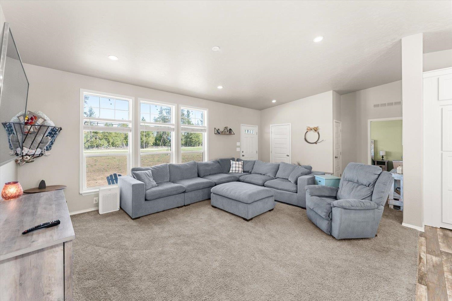 2421 W Fausett Ln - Photo 8