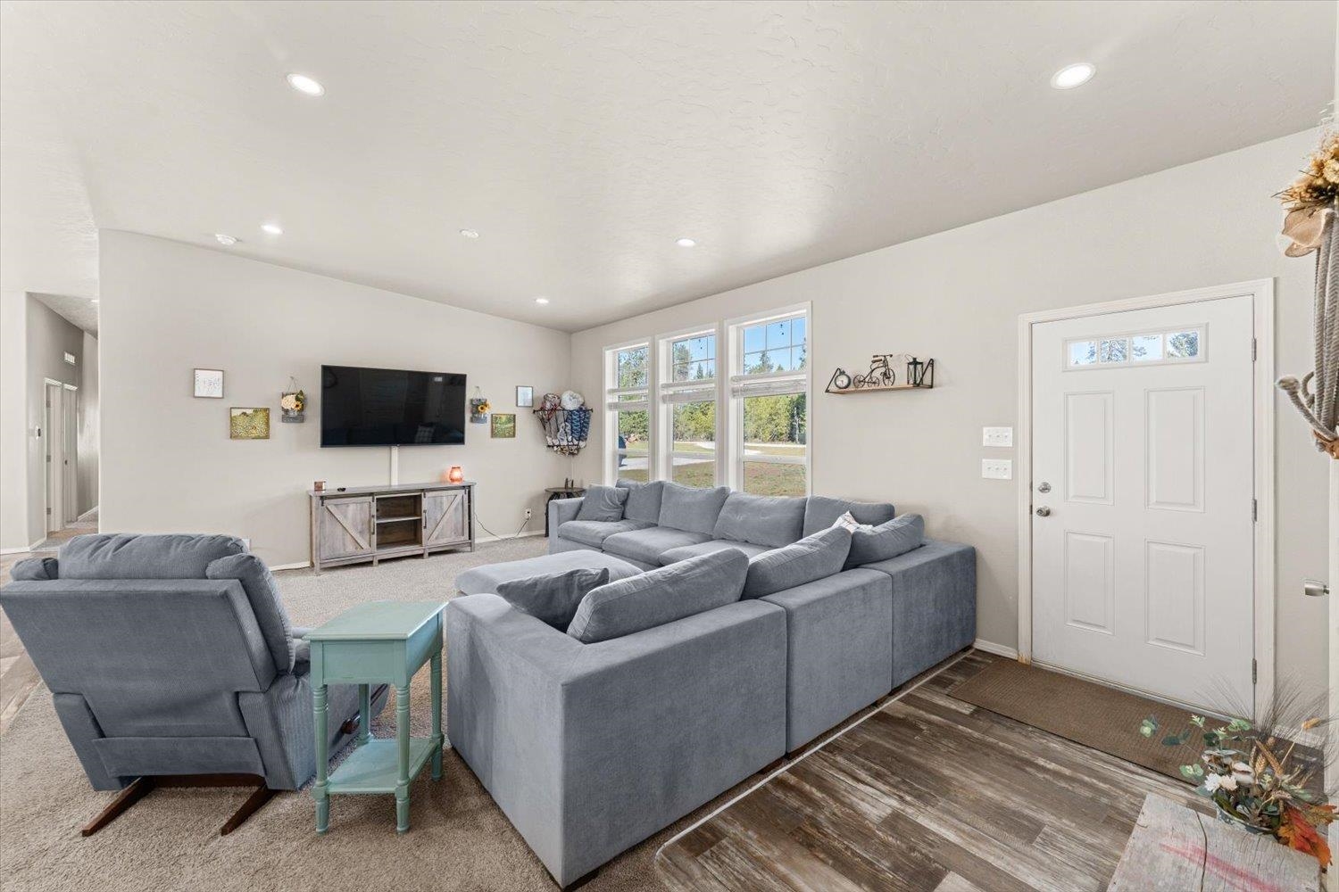 2421 W Fausett Ln - Photo 10