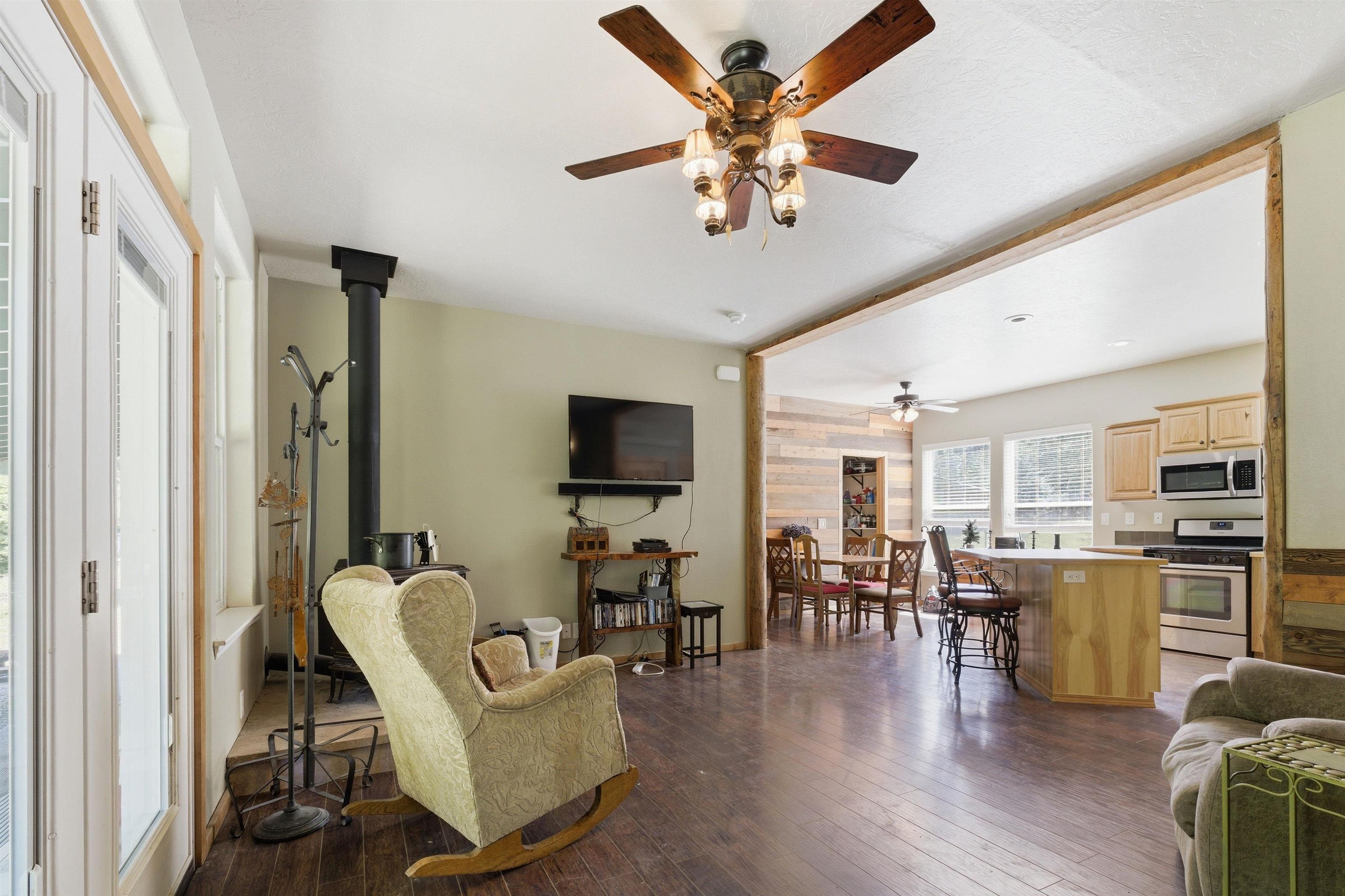 4849 Getna Way - Photo 15